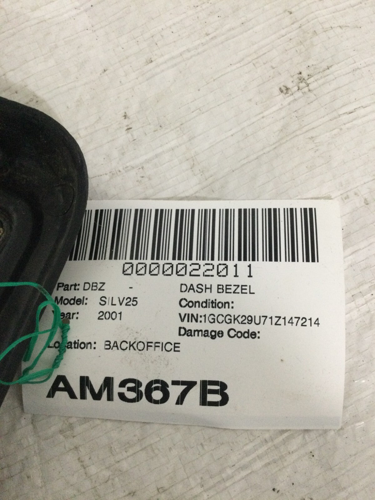 2001 Chevrolet Silverado 2500 Cluster Dash Trim Radio Bezel OEM