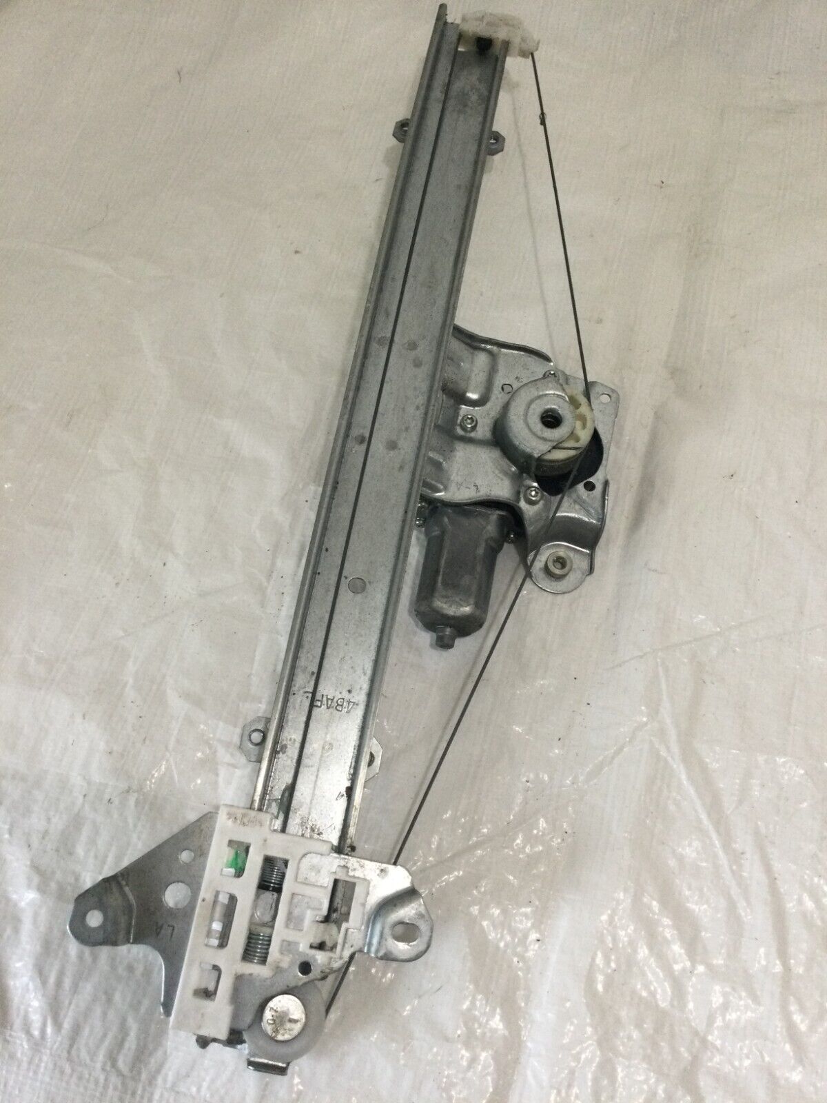 2020 Nissan Rogue Front Right Power Window Regulator Motor OEM