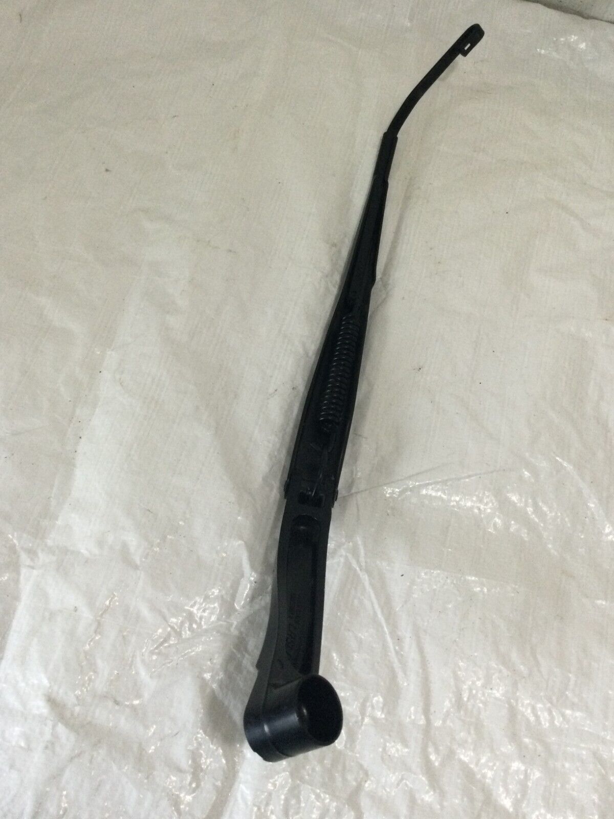 2020 Nissan Rogue Right Rear Windshield Wiper Arm OEM