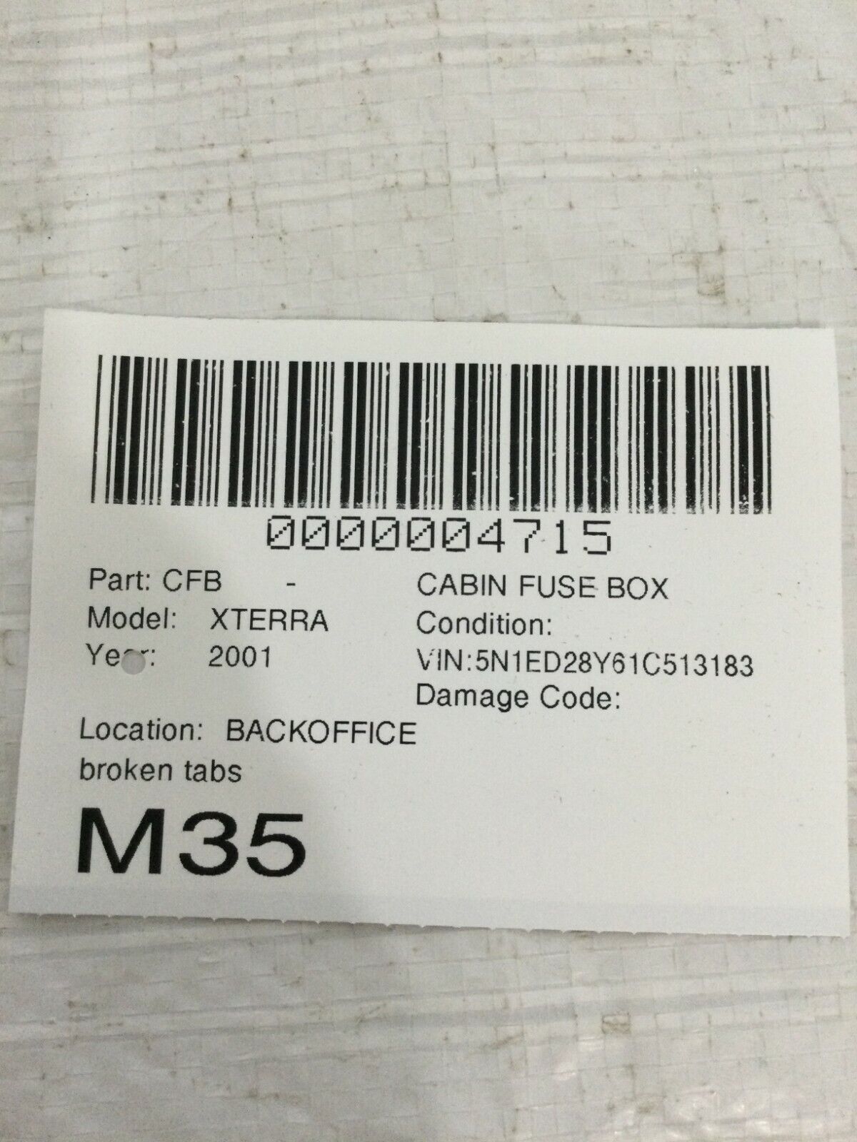 2001 Nissan Xterra Cabin Fuse Box OEM