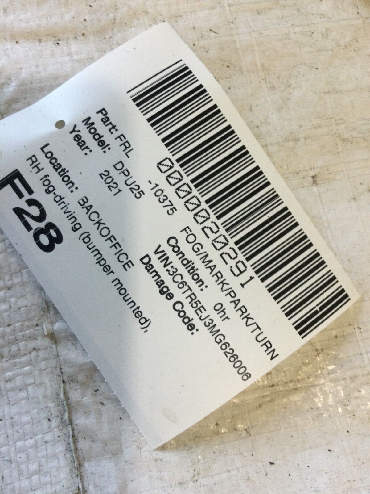 2021 Ram 2500 Right Side Fog Light Lamp W/ Mounting Bracket OEM 68384318AA