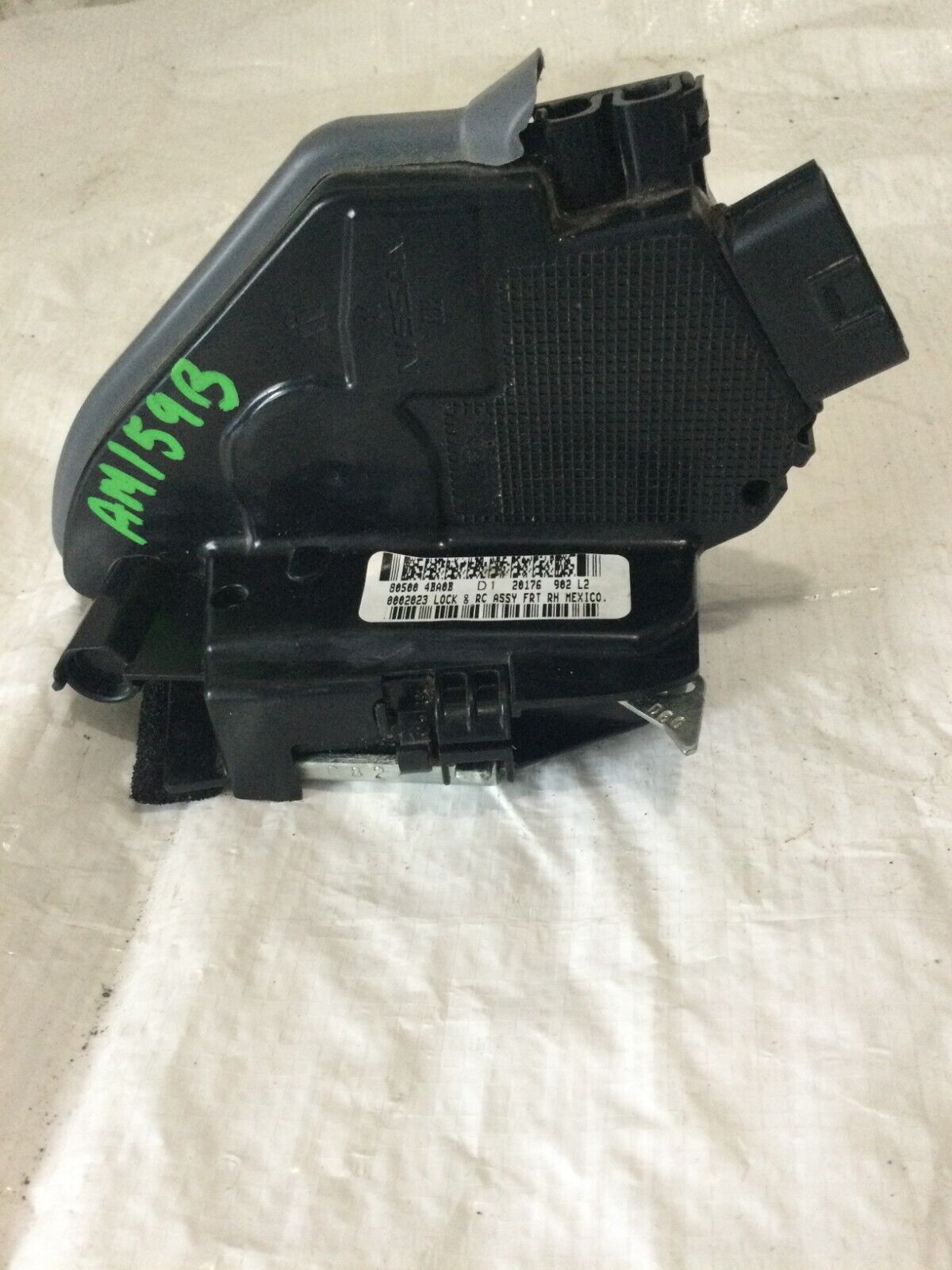 2020 Nissan Rogue Front Right Door Lock Actuator OEM 805004BA0B