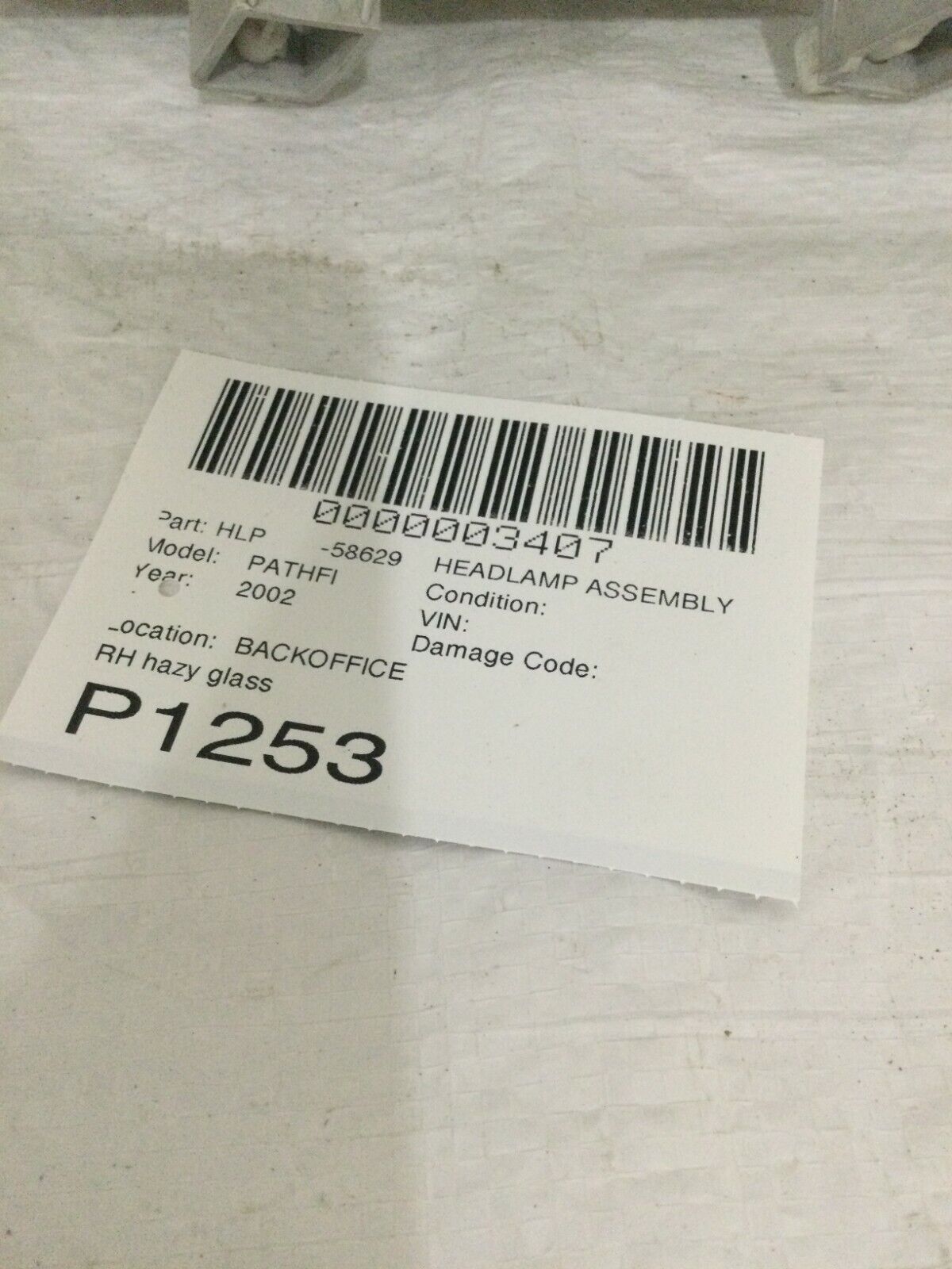 2002 Nissan Pathfinder Right Passenger Side Headlight OEM RH