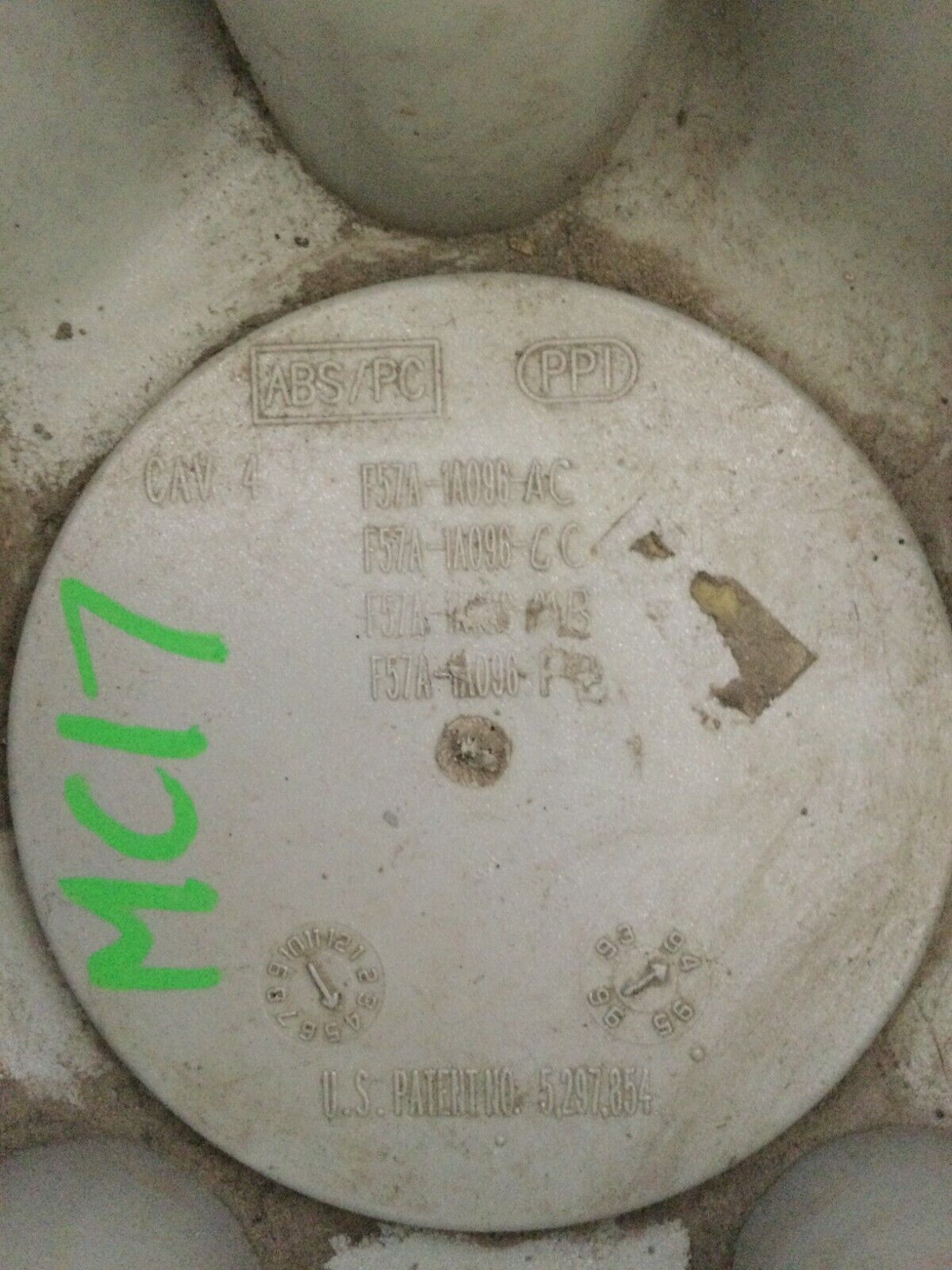 1993-2004 Ford Ranger Explorer Wheel Center Cap F57A-1A096-AC OEM