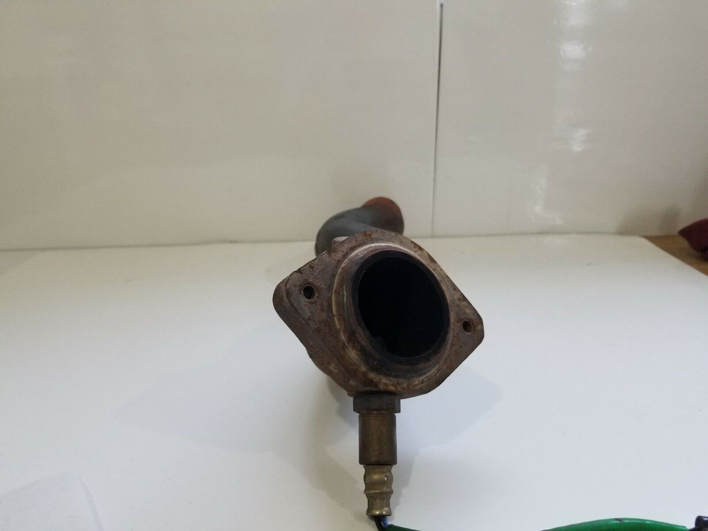 Land Rover LR4 2010-2013 OEM Engine Exhaust Manifold 5.0L V8 OEM 9H23-9430-BB