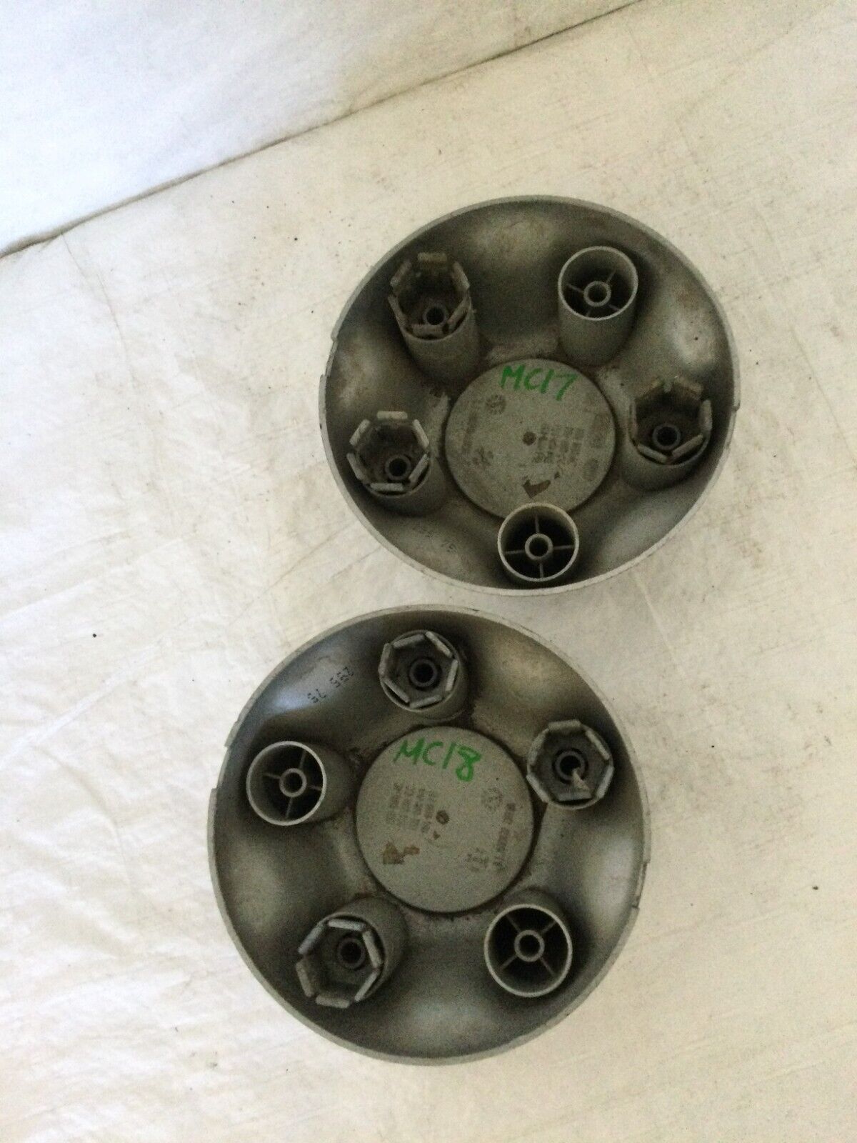 1993-2004 Ford Ranger Explorer Wheel Center Cap F57A-1A096-AC OEM