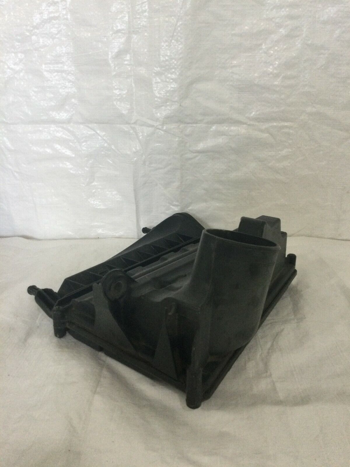 Mercedes W164 ML350 S350 Bluetec Diesel Air Intake Filter Box Right 6420904201