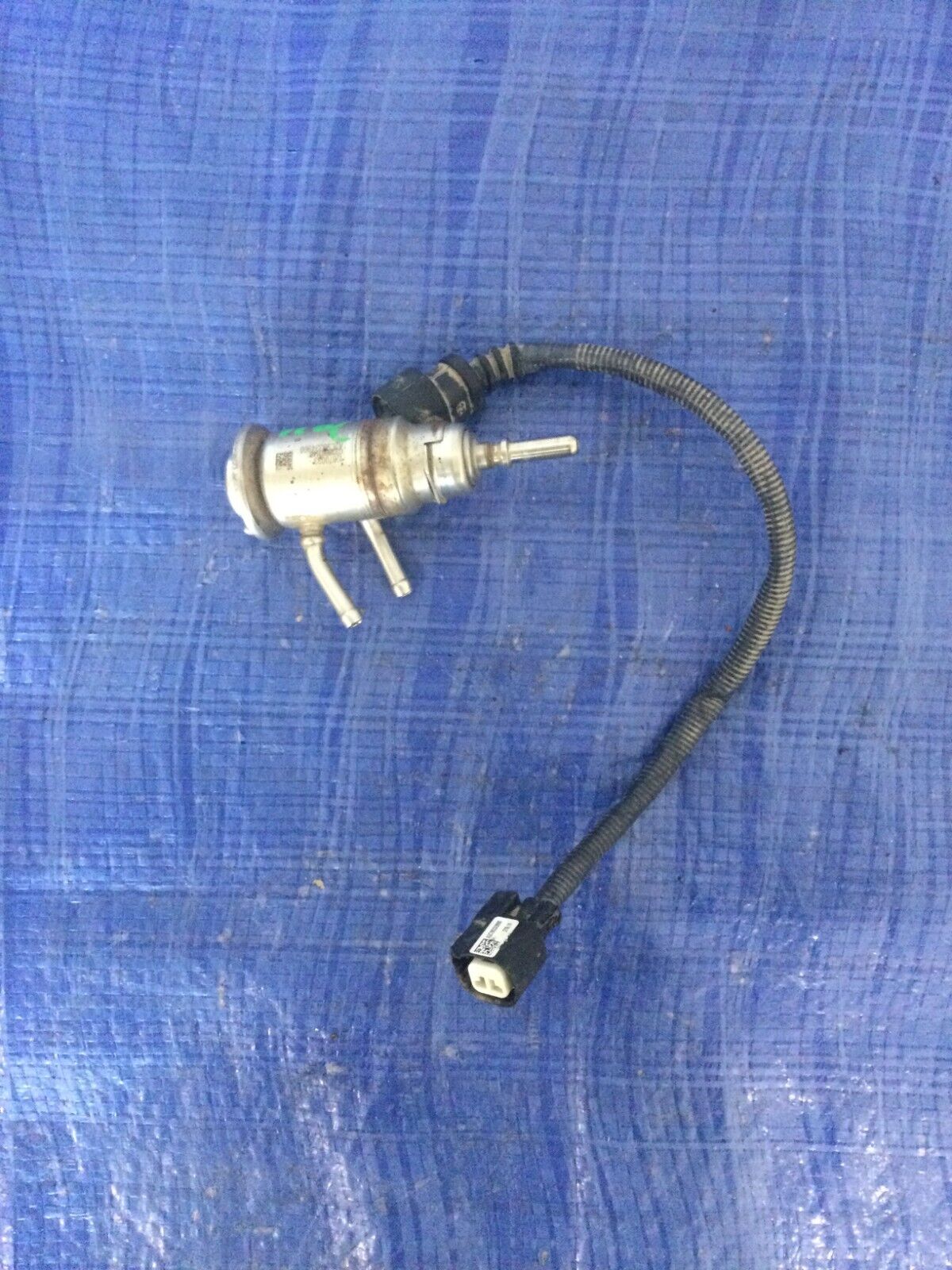 12670033 OEM GM Silverado HD, Sierra HD DEF Diesel Fluid Injector