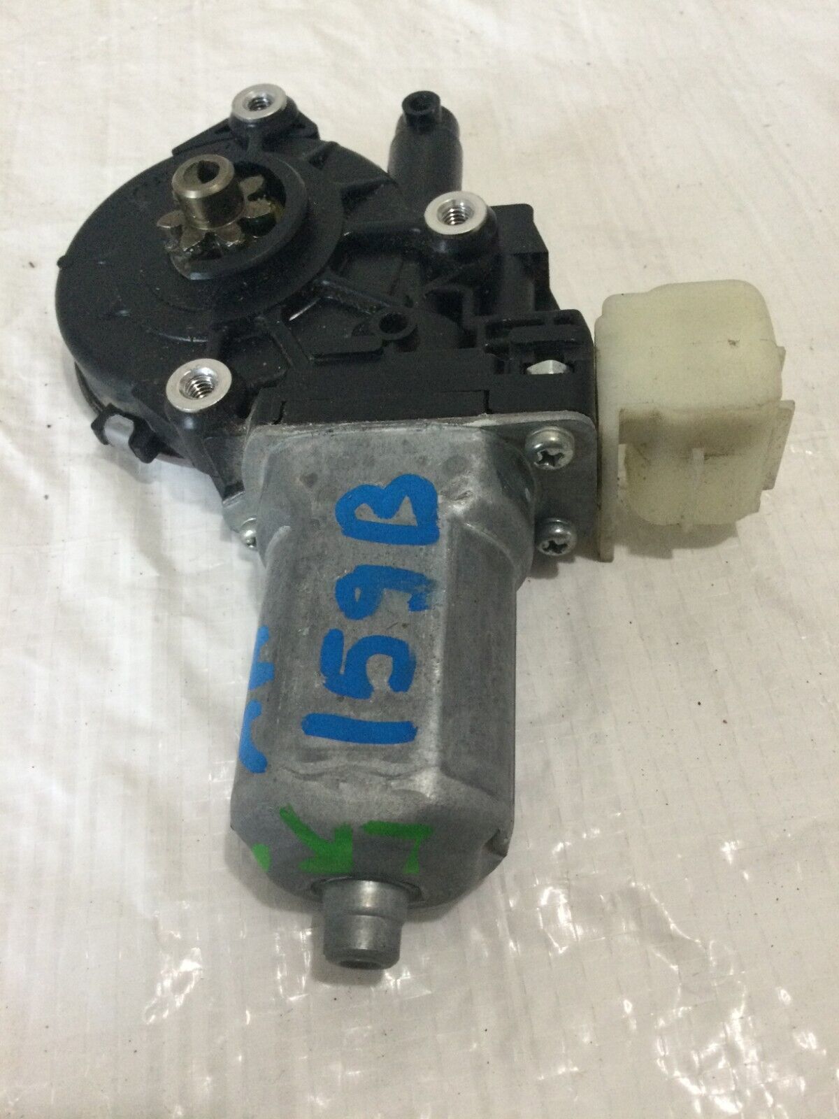 2020 Nissan Rogue Rear Left Power Window Motor OEM