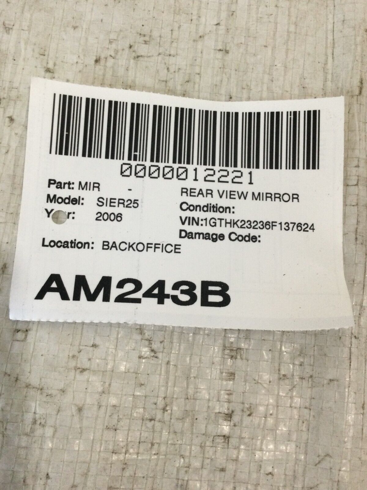 2006 GMC Sierra 2500HD Auto Dim Interior Rear View Mirror OEM