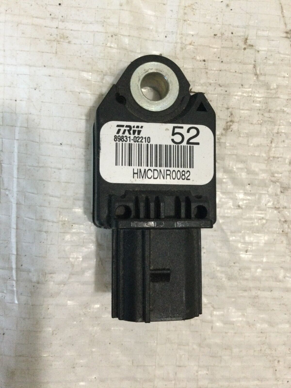 14 15 16 Toyota Corolla Rear Back Left Crash Sensor Module 89831-02210 OEM