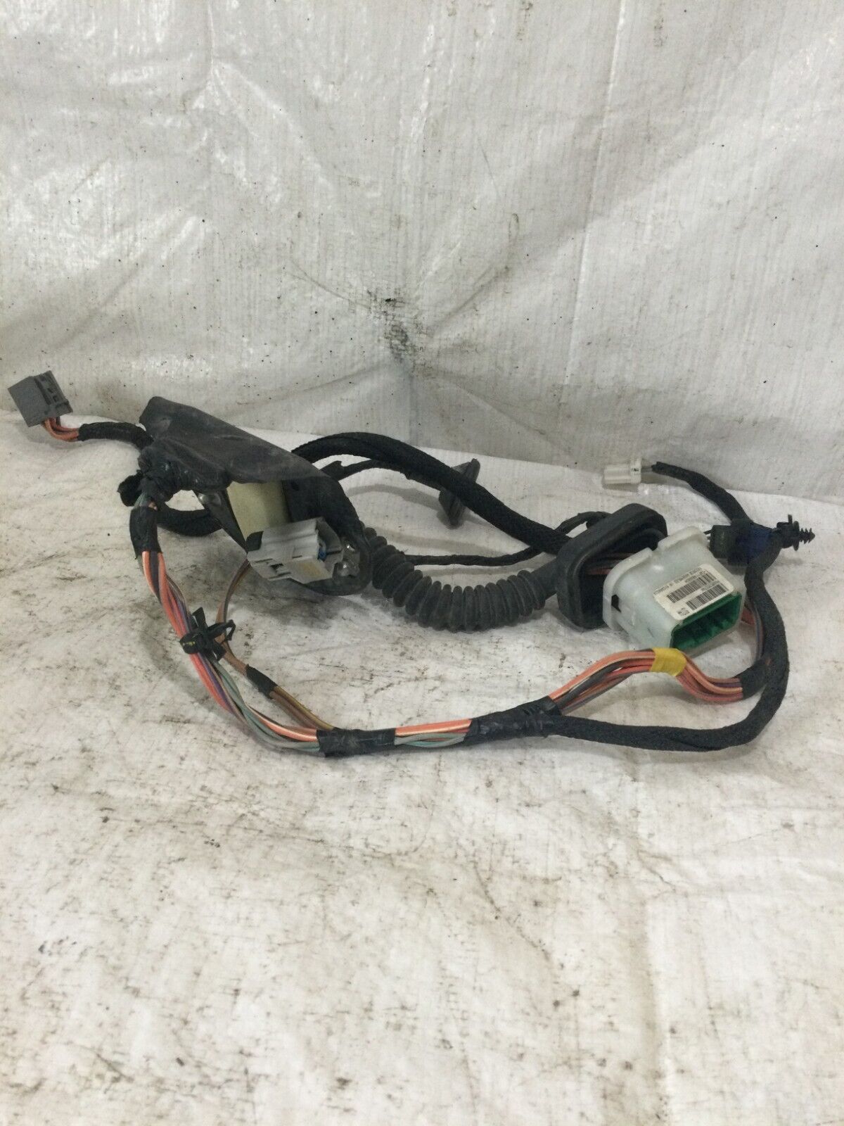 Rear Right Door Wiring Harness 2010-2012 Ram 1500 2500 3500 68053527AA CREW CAB