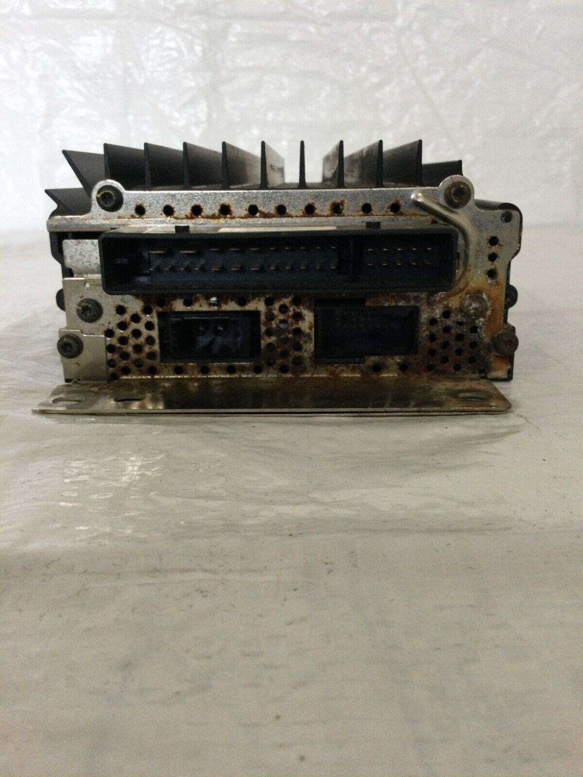 04 05 06 Mercedes Benz S500 S430 S Class Bose Factory Amplifier 2208273042