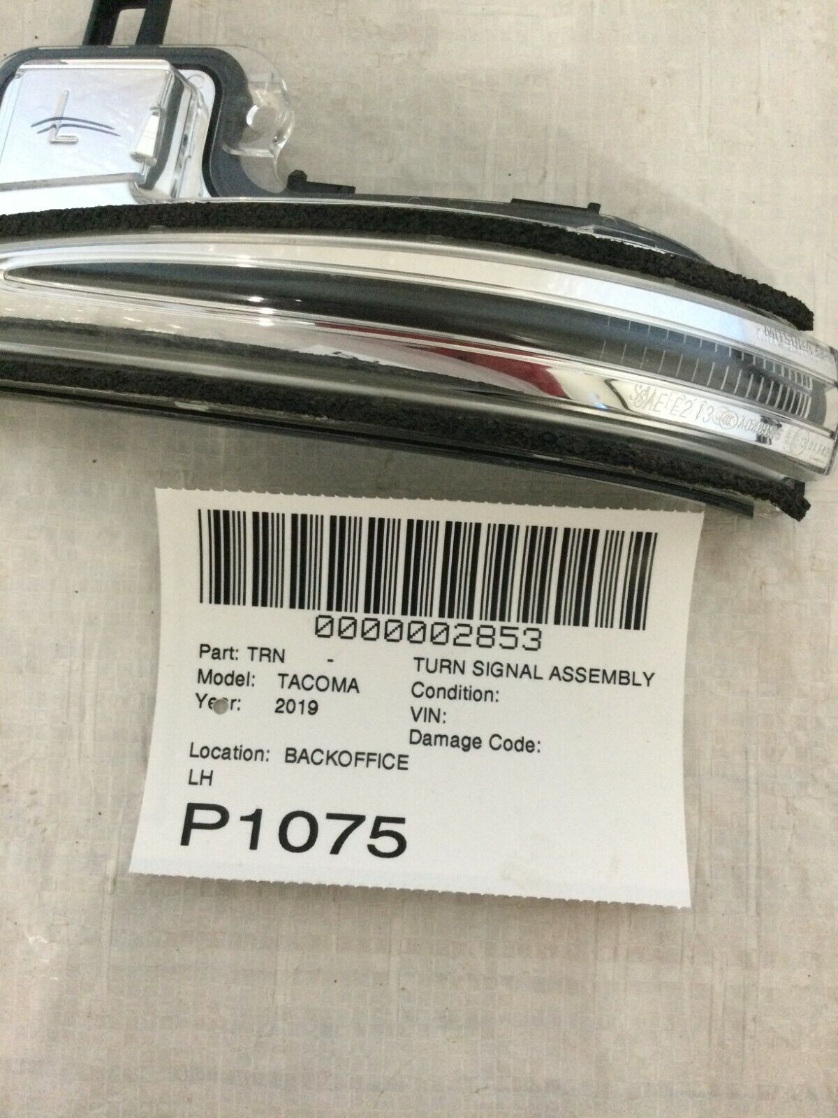 Toyota Tacoma 2016-2019 Mirror Turn Signal Left Driver Side LH OEM