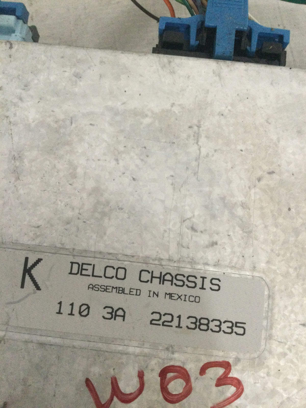 1997 Cadillac Seville Suspension Control Module OEM 22138335