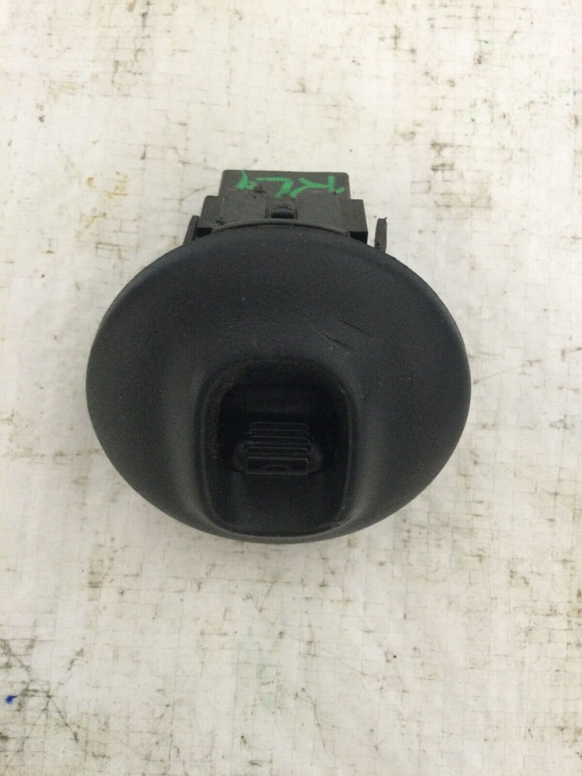 Rear Left Window Switch with Bezel 2003-2005 Ram 1500 2500 3500 OEM 56007695AC