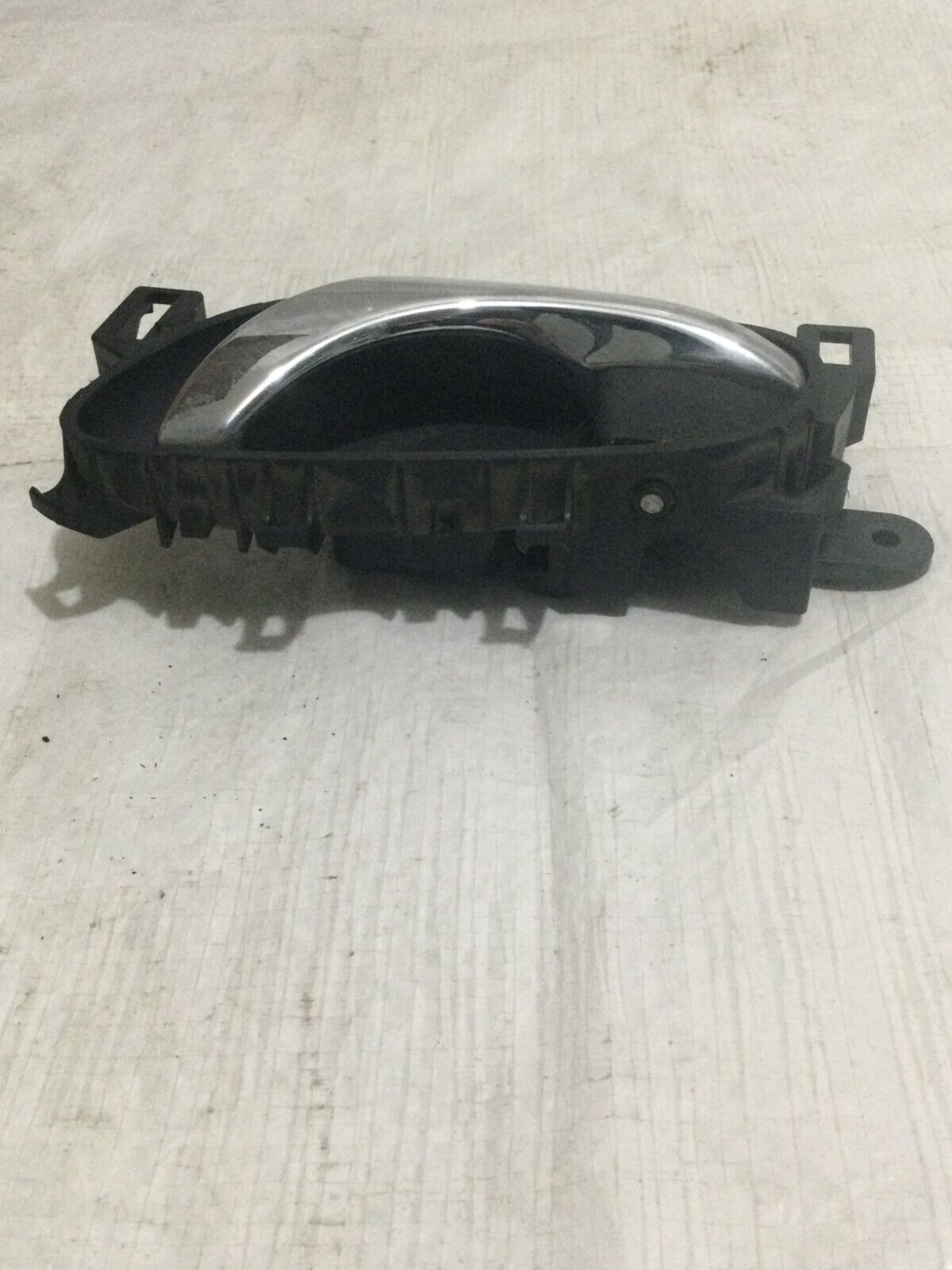 2020 Nissan Rogue Front Left Interior Door Handle OEM