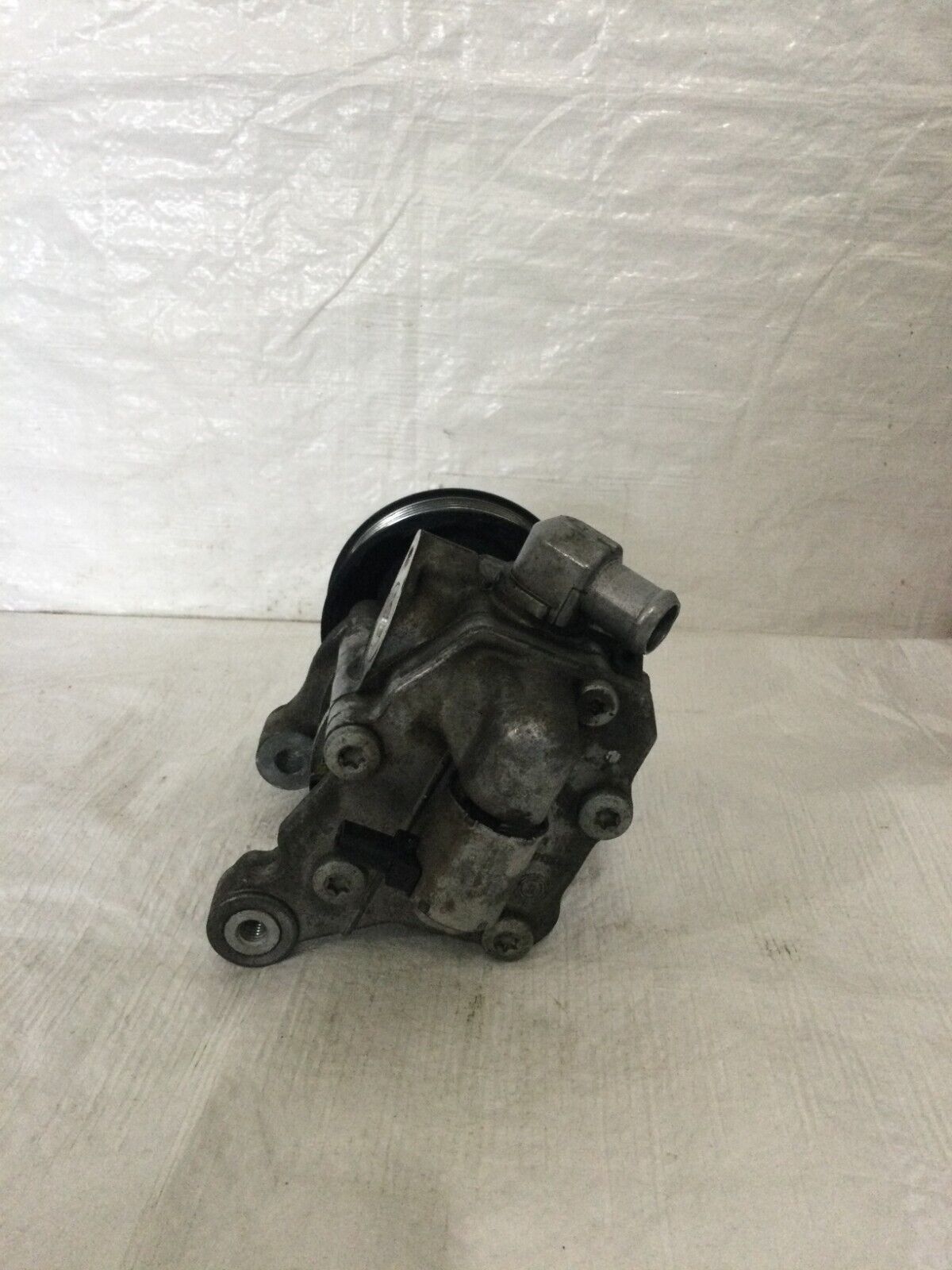BMW X5 E70 4.4L Power Steering Pump OEM 2011 - 2013
