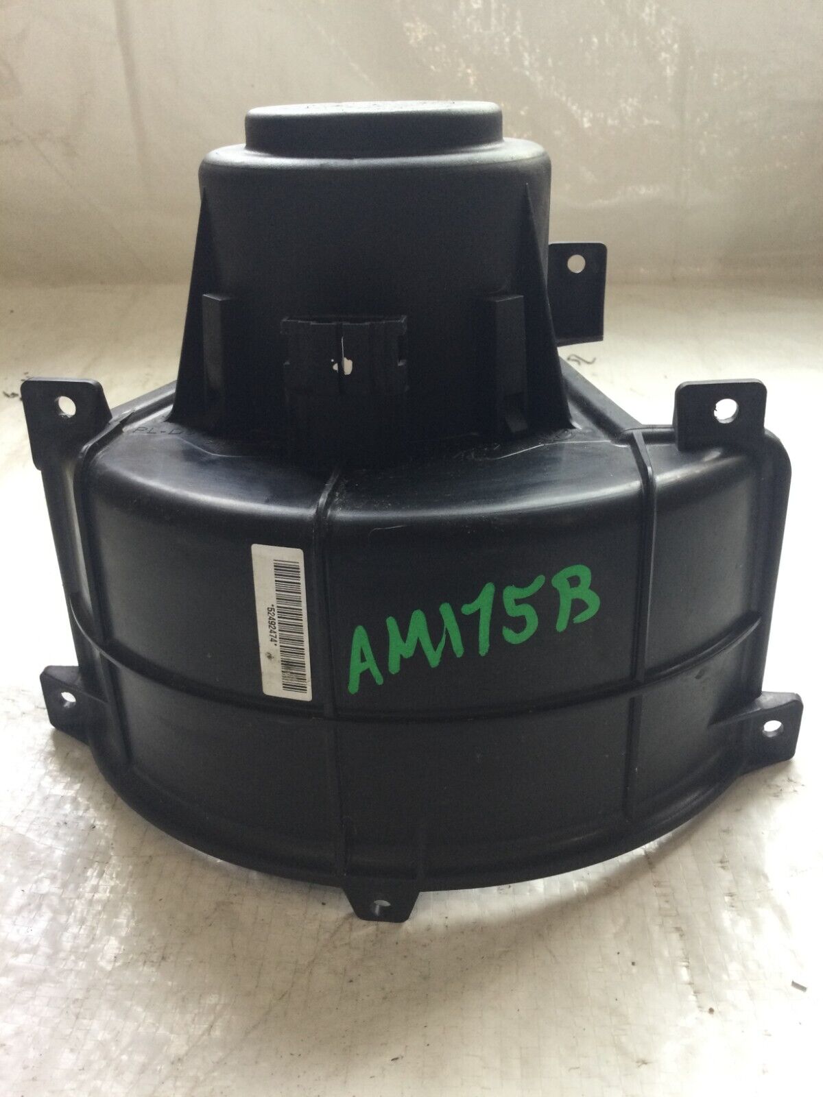 OEM Volkswagen VW Touareg 2007 A/C Heater Blower Motor Front 7L0820021L