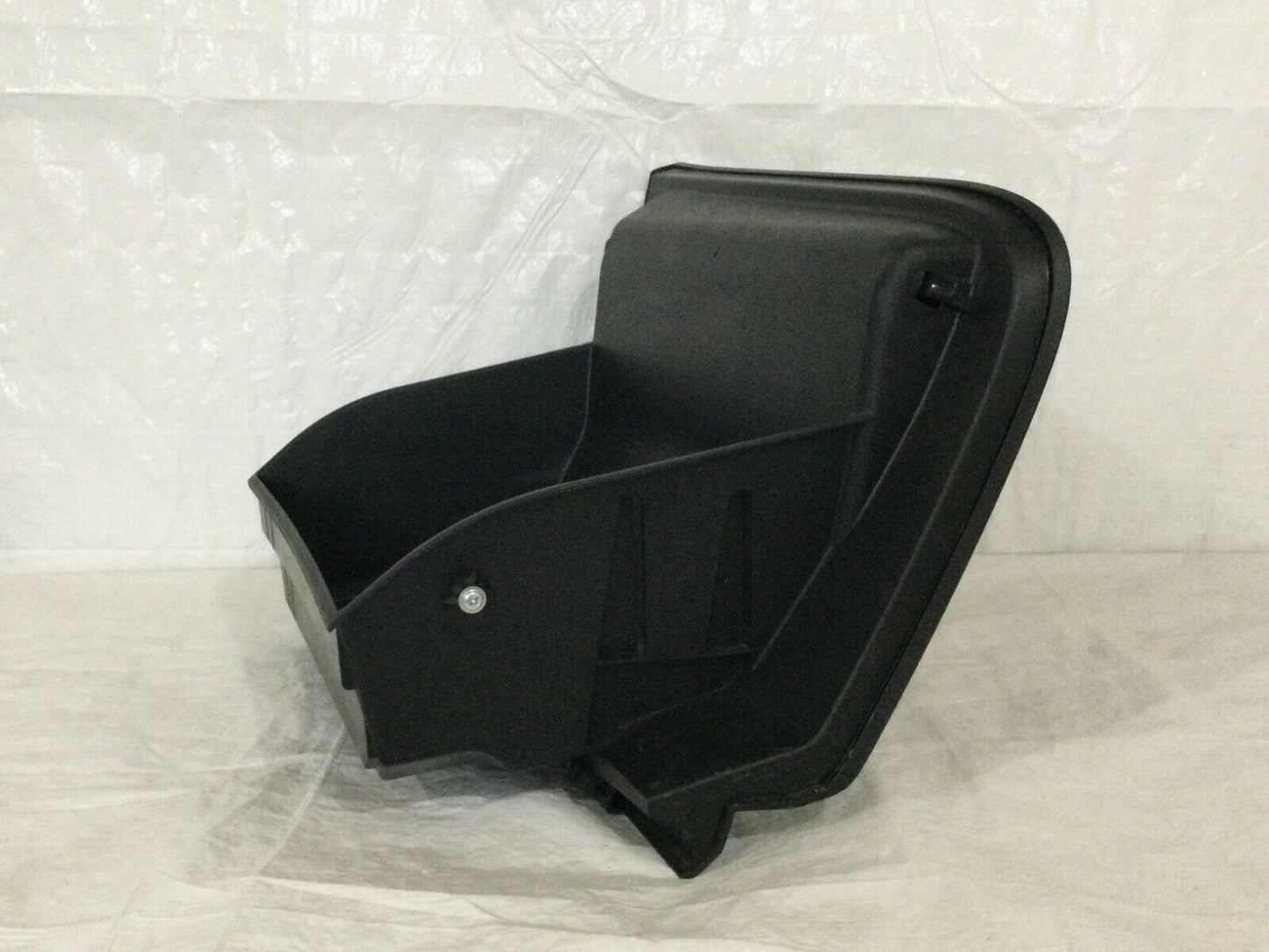 2020 Nissan Rogue Glove Box Assembly OEM 6851004BA0A/B