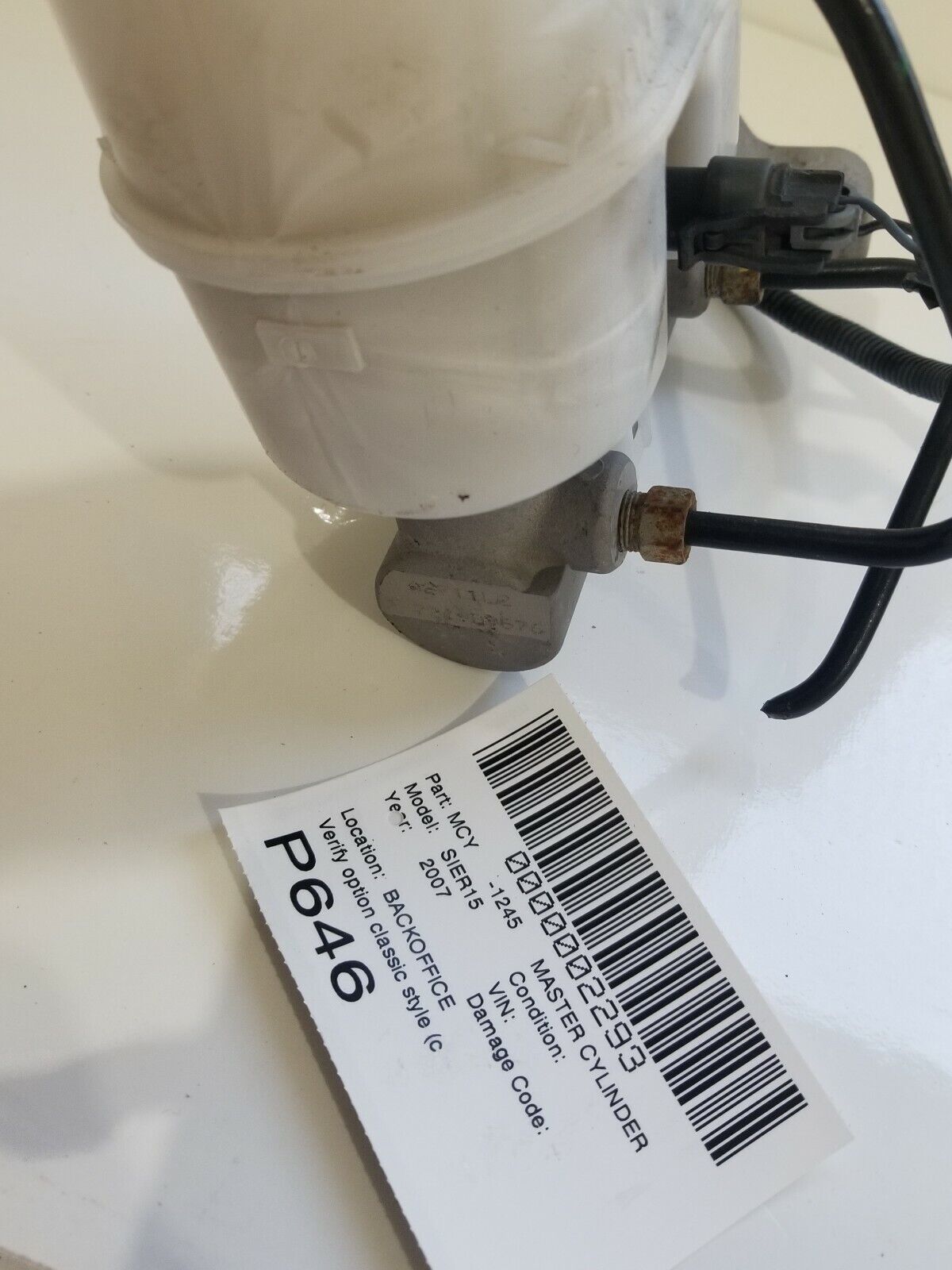 2007 GMC Sierra 1500 2500 3500 Classic Style Master Power Brake Cylinder OEM