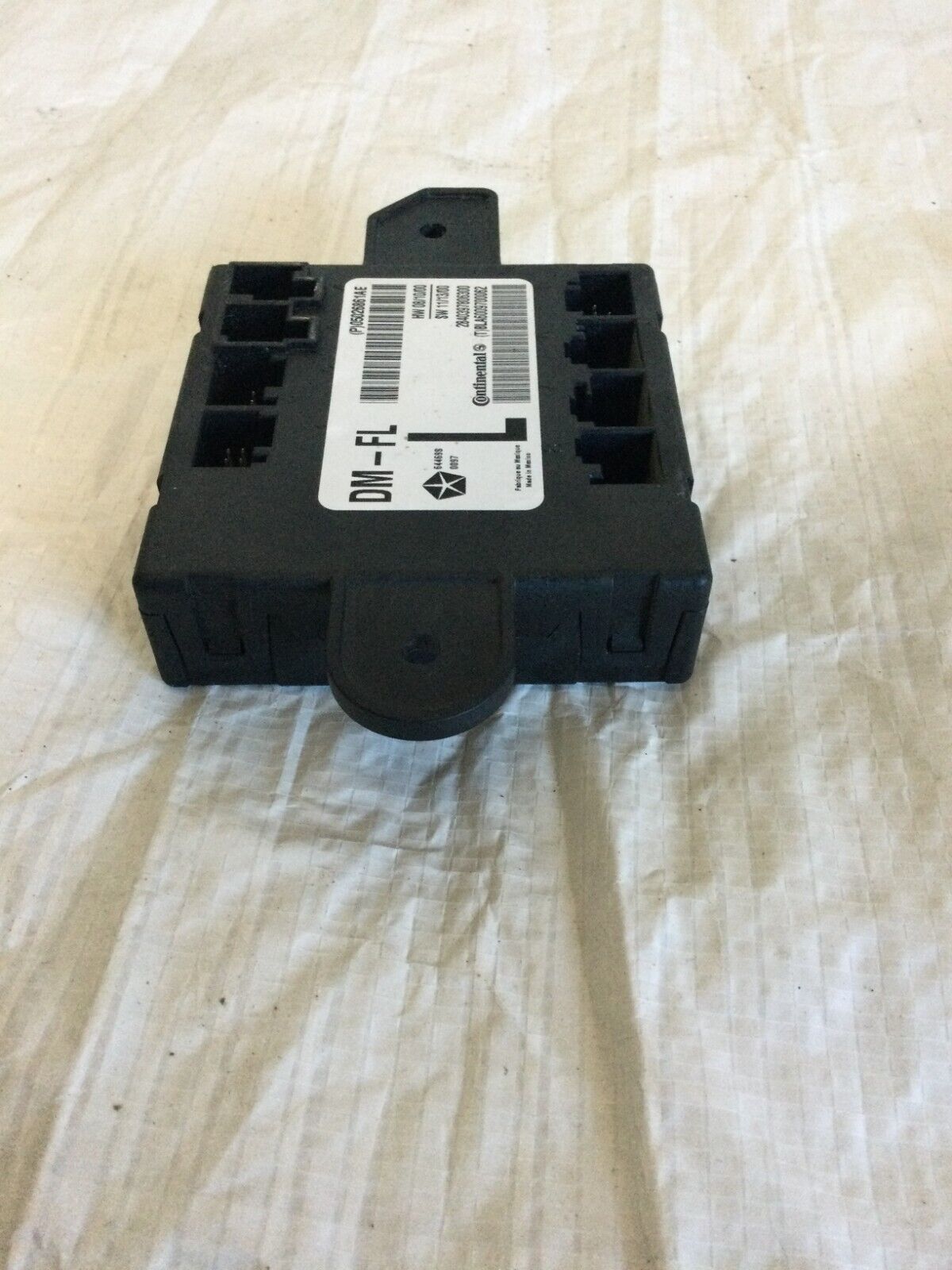 07 - 20 Chrysler Dodge Jeep Door Control Module Front Left LH 05026861AE OEM