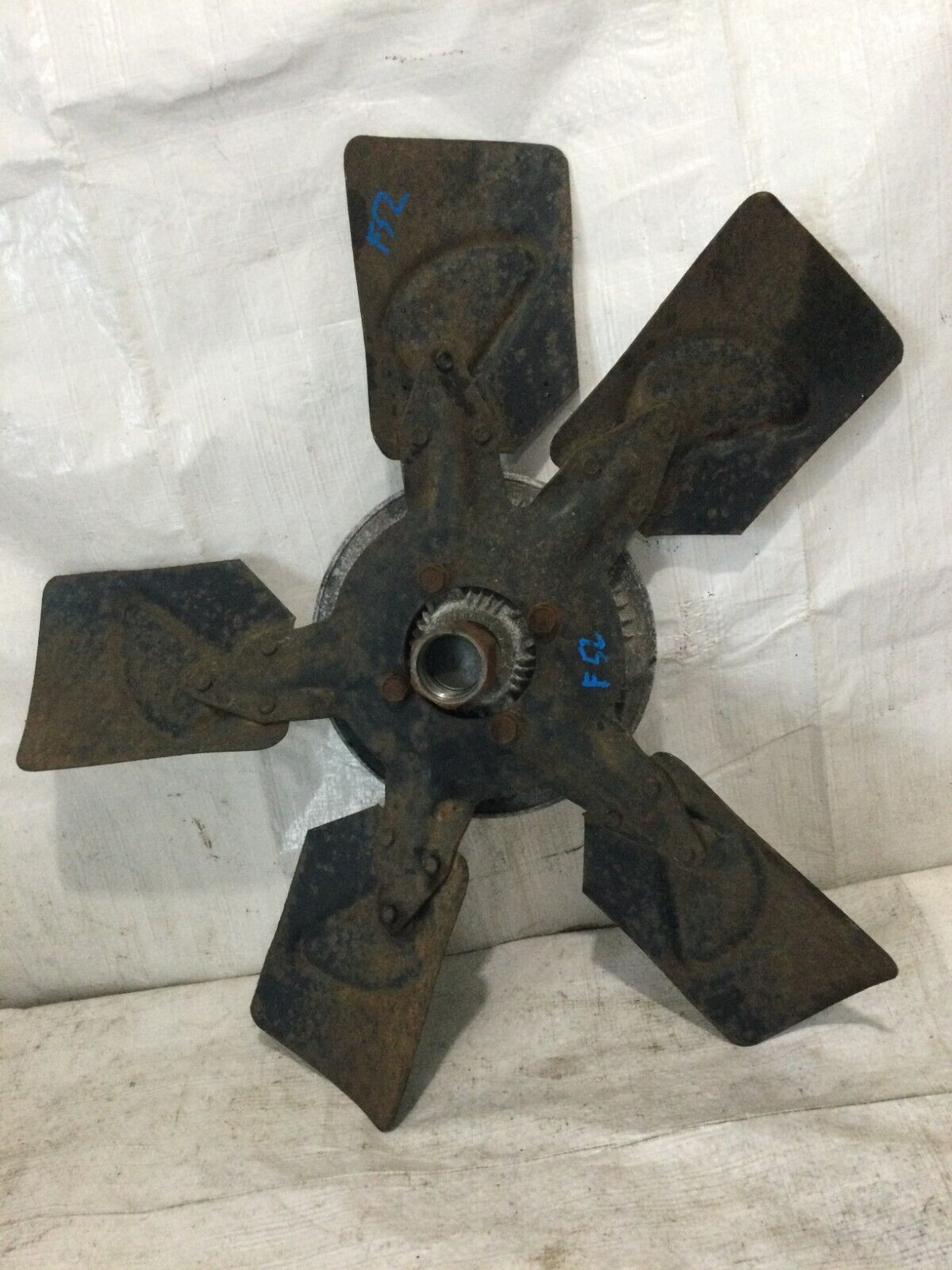 Radiator Cooling Fan Dodge Ram 1500 Engine Motor Blade Clutch OEM