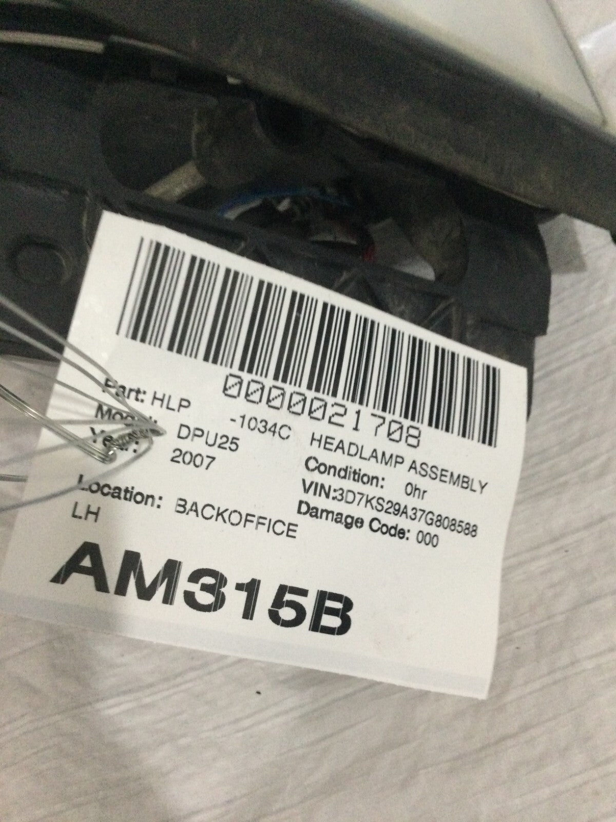 2007 Dodge Ram 2500 Driver Side LH Headlamp Assembly OEM