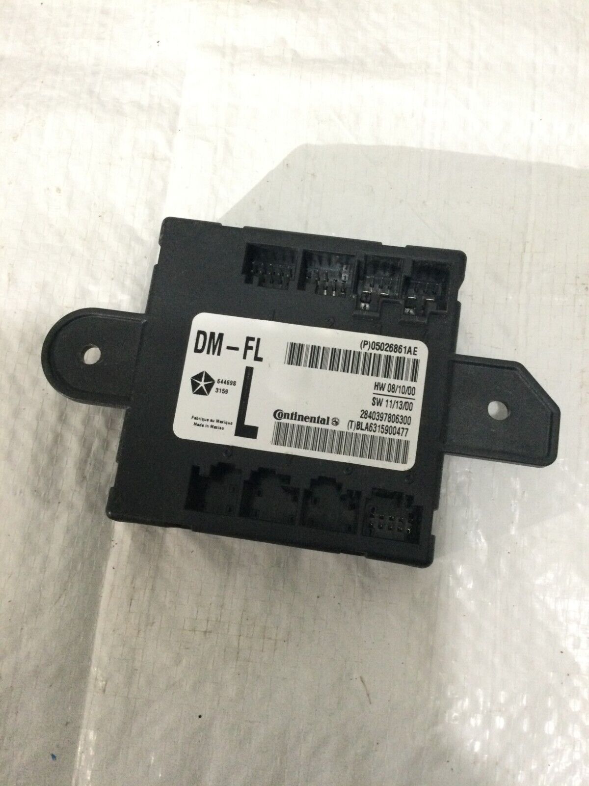 2020 Dodge Grand Caravan Front Left Door Control Module 05026861AE OEM