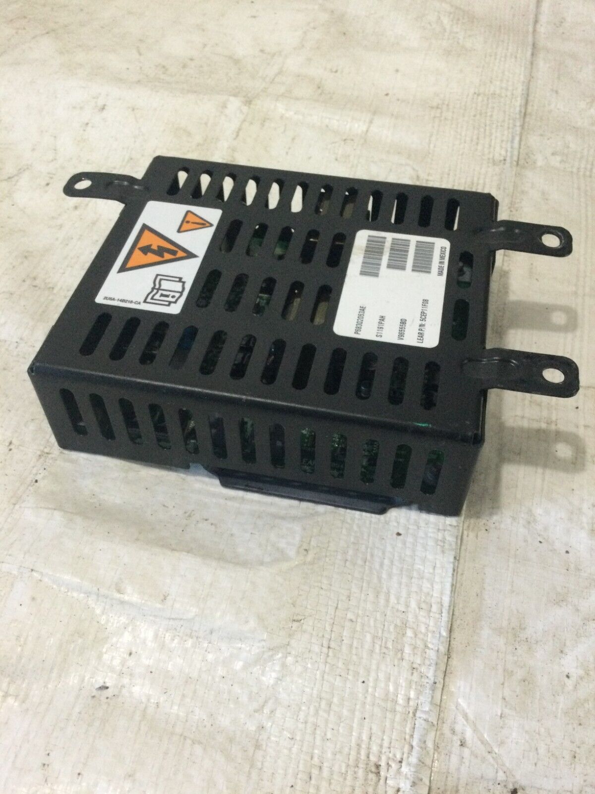 2021 RAM 3500 Power Inverter Moudle 68302053AE OEM