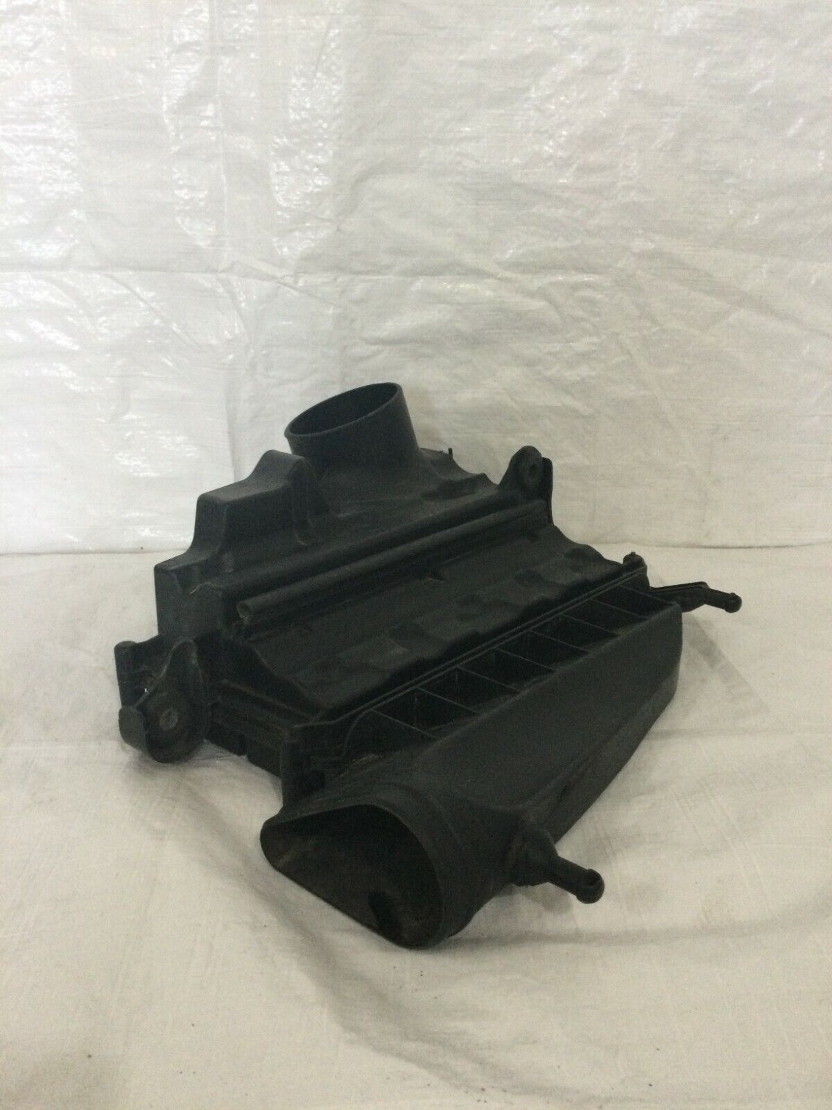 Mercedes W164 ML350 S350 Bluetec Diesel Air Intake Filter Box Right 6420904201