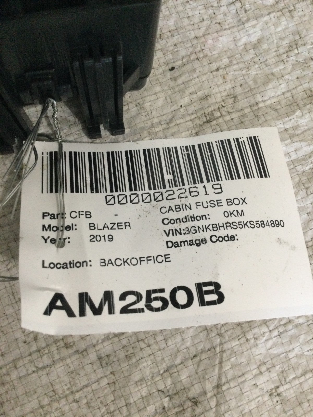 2019 Chevrolet Blazer Cabin Fuse Box OEM 84515183