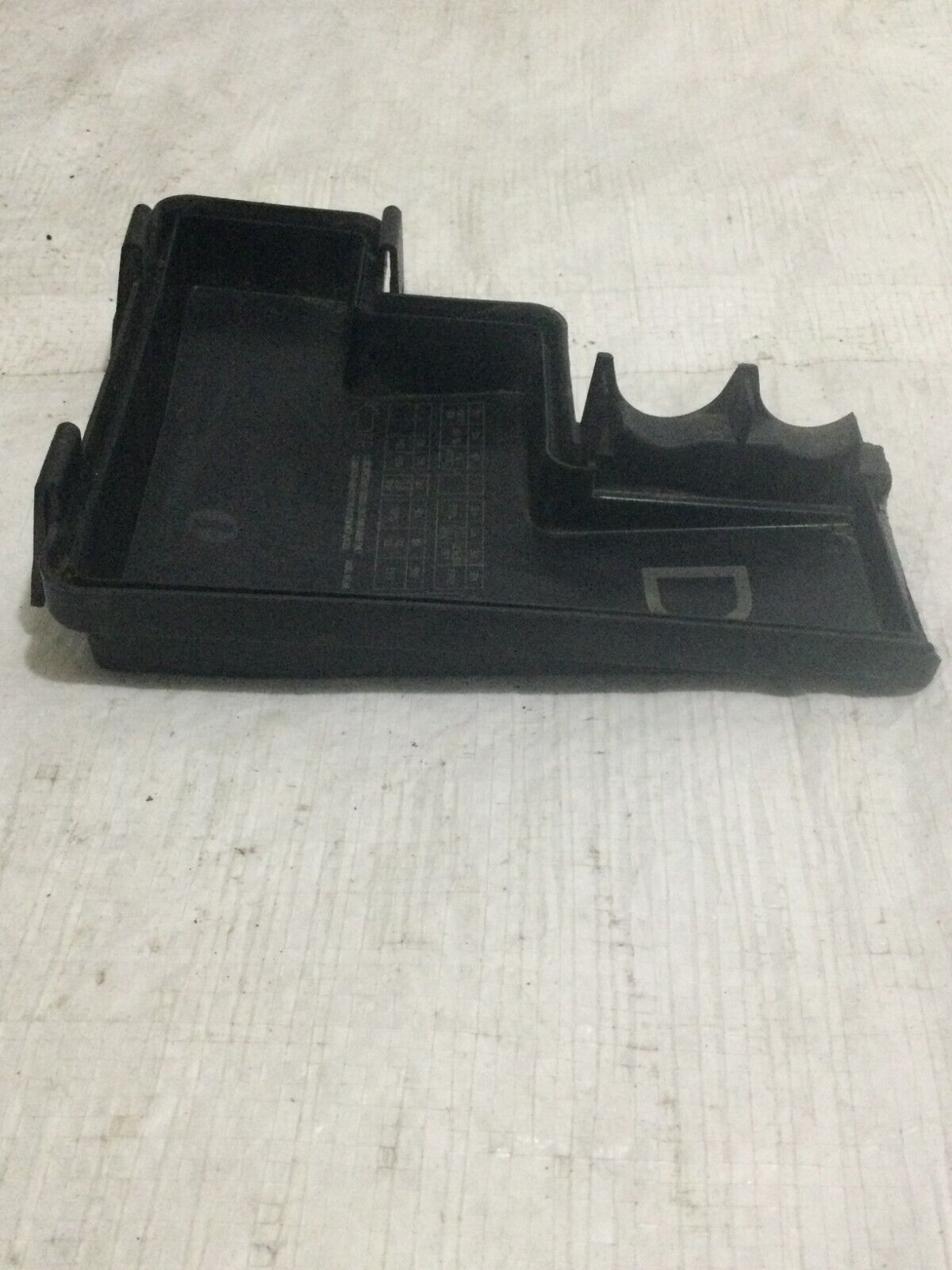 2020 Nissan Rogue Fuse Box LID Cover Panel OEM