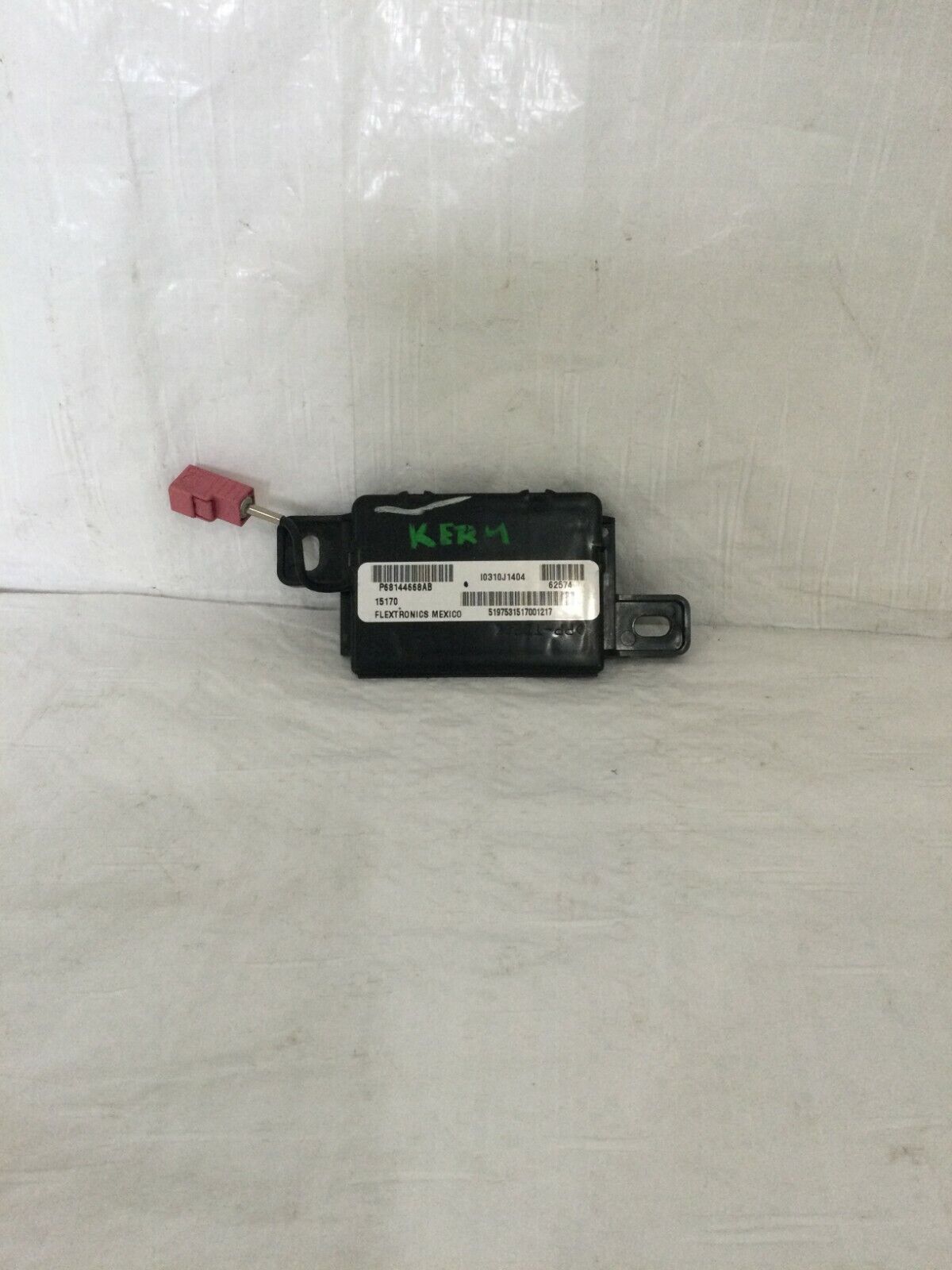 Remote Start & Keyless Entry Antenna Module 2015 Dodge RAM 1500 68144668AB OEM