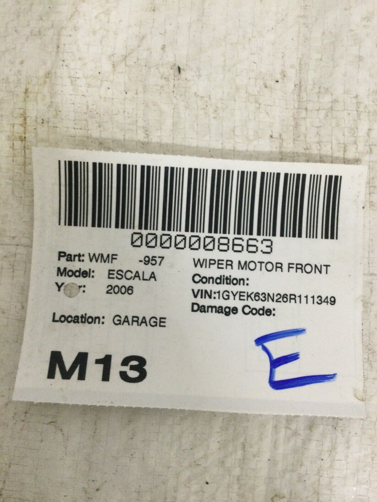 2006 Cadillac Escalade Windshield Wiper Motor W/ Linkage OEM 15287854
