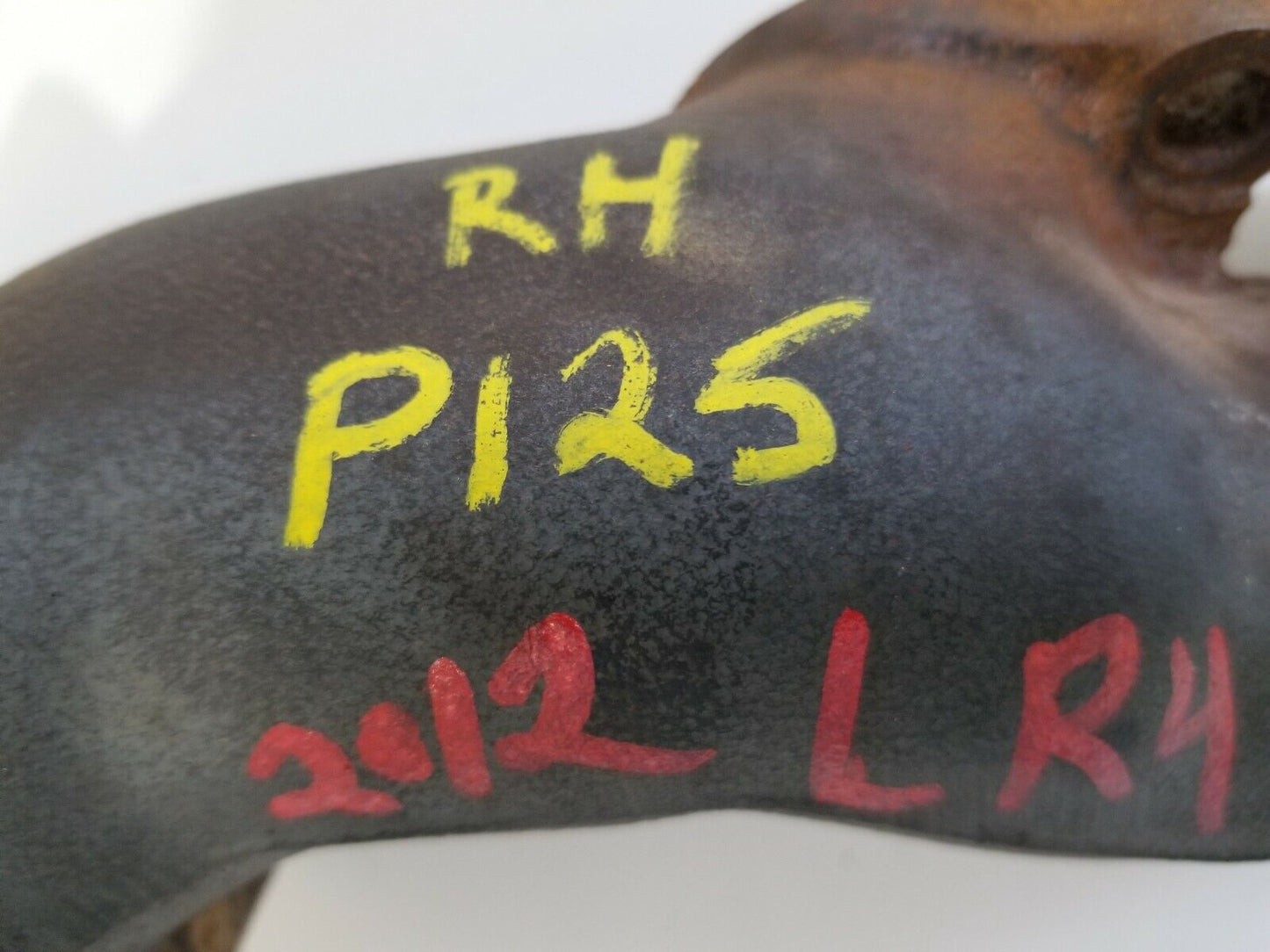 Land Rover LR4 2010-2013 OEM Engine Exhaust Manifold 5.0L V8 OEM 9H23-9430-BB