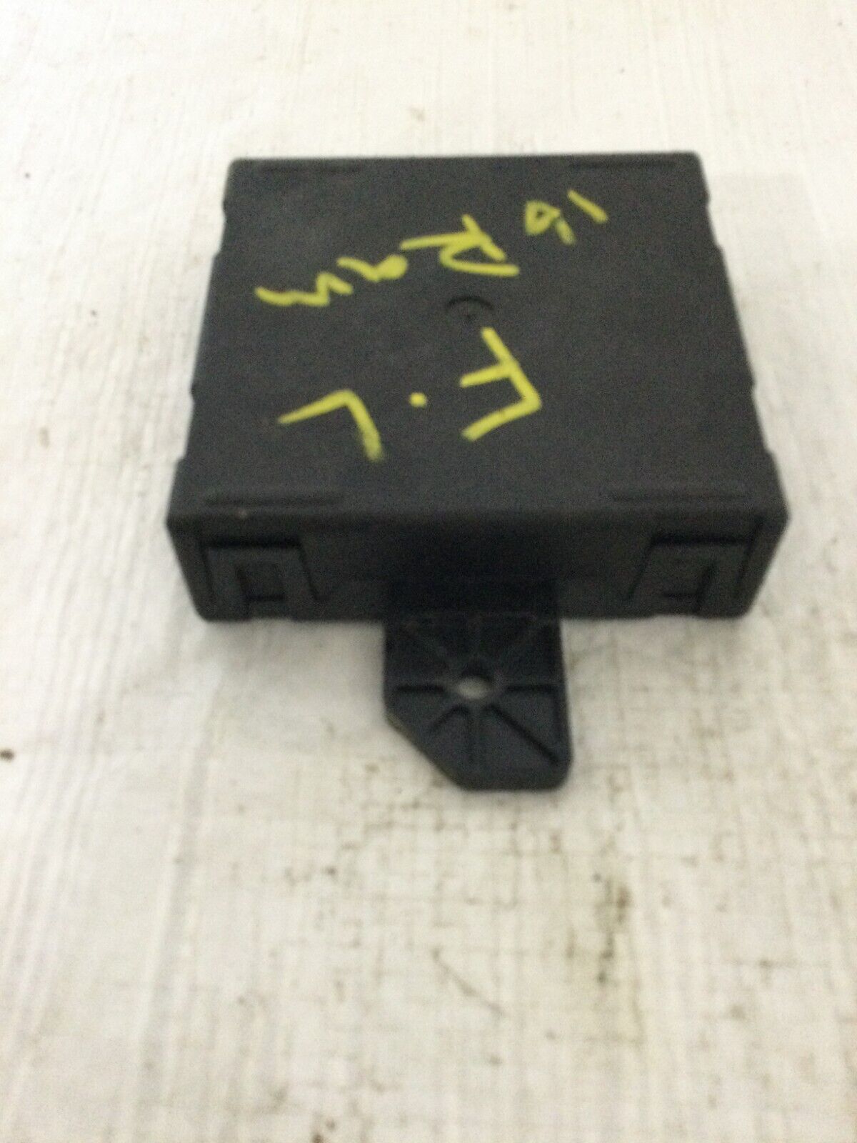 68225101AC 2018 Ram 3500 Front Left Door Module OEM LH