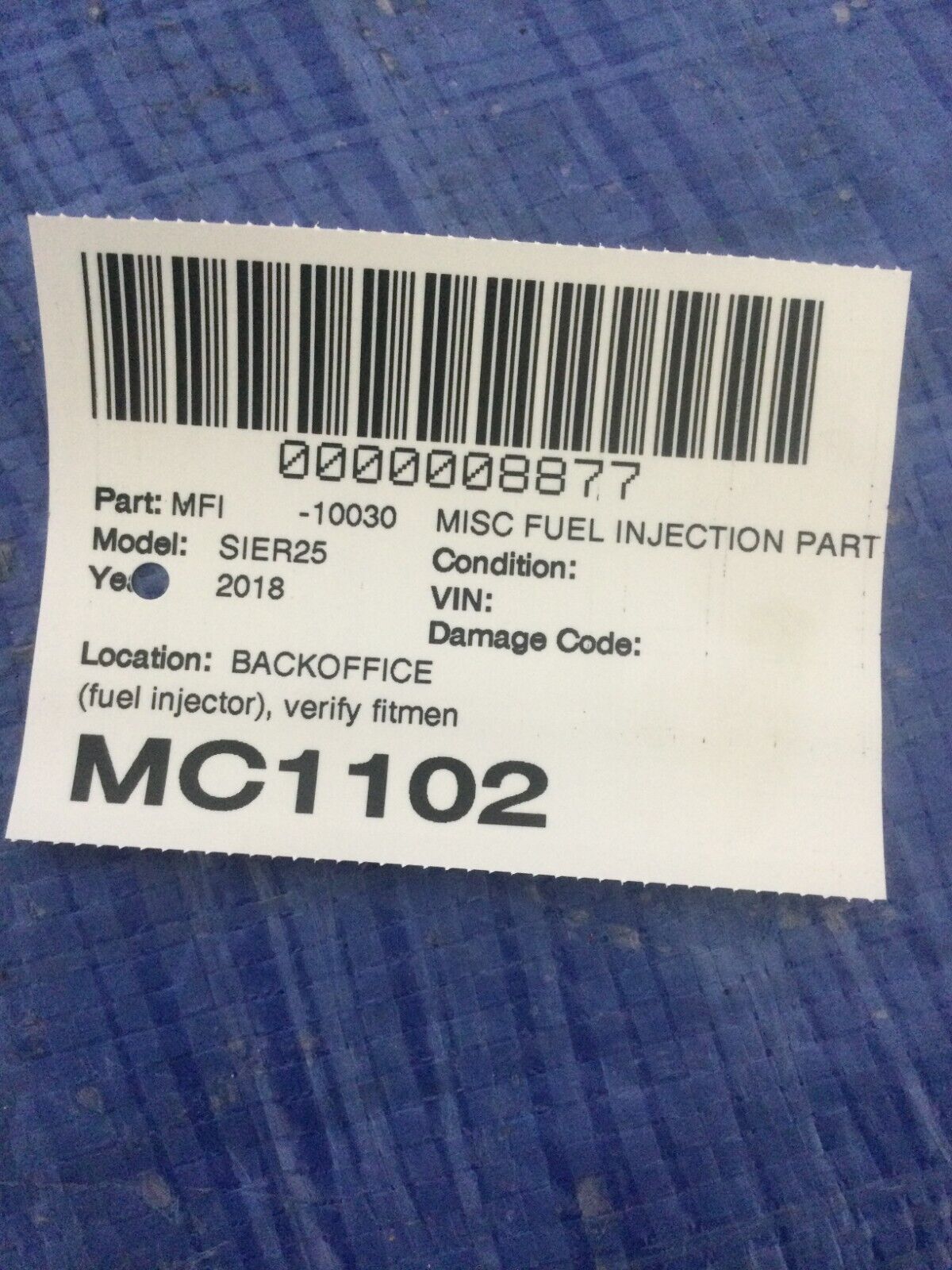 12670033 OEM GM Silverado HD, Sierra HD DEF Diesel Fluid Injector