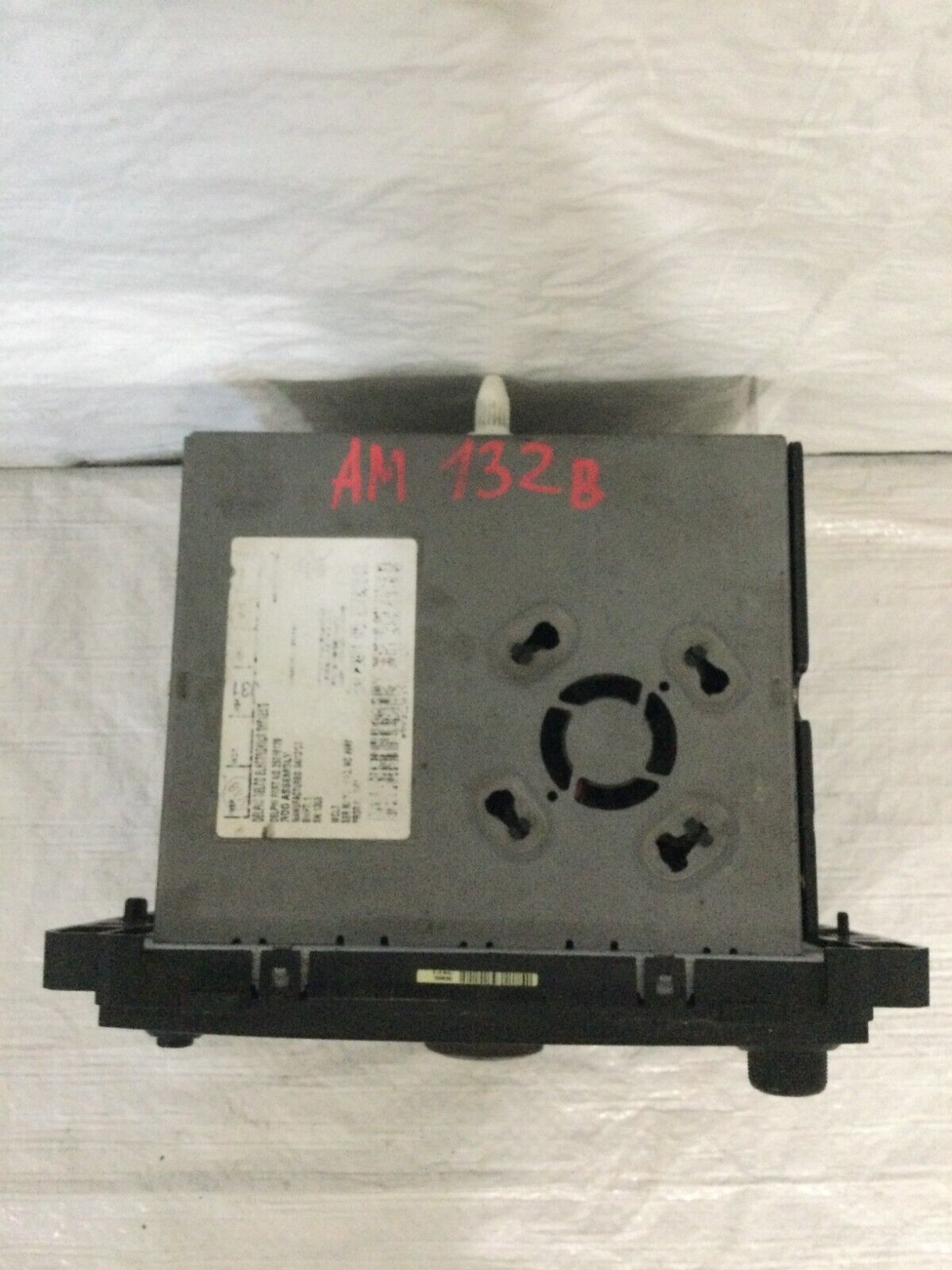 Chevy GMC OEM Truck 6 Disc CD, Auxiliary AM/FM Radio GM 28076179