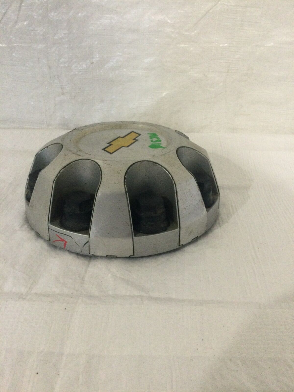 Chevy Silverado Suburban 2500 Wheel Center Cap 9596342 OEM