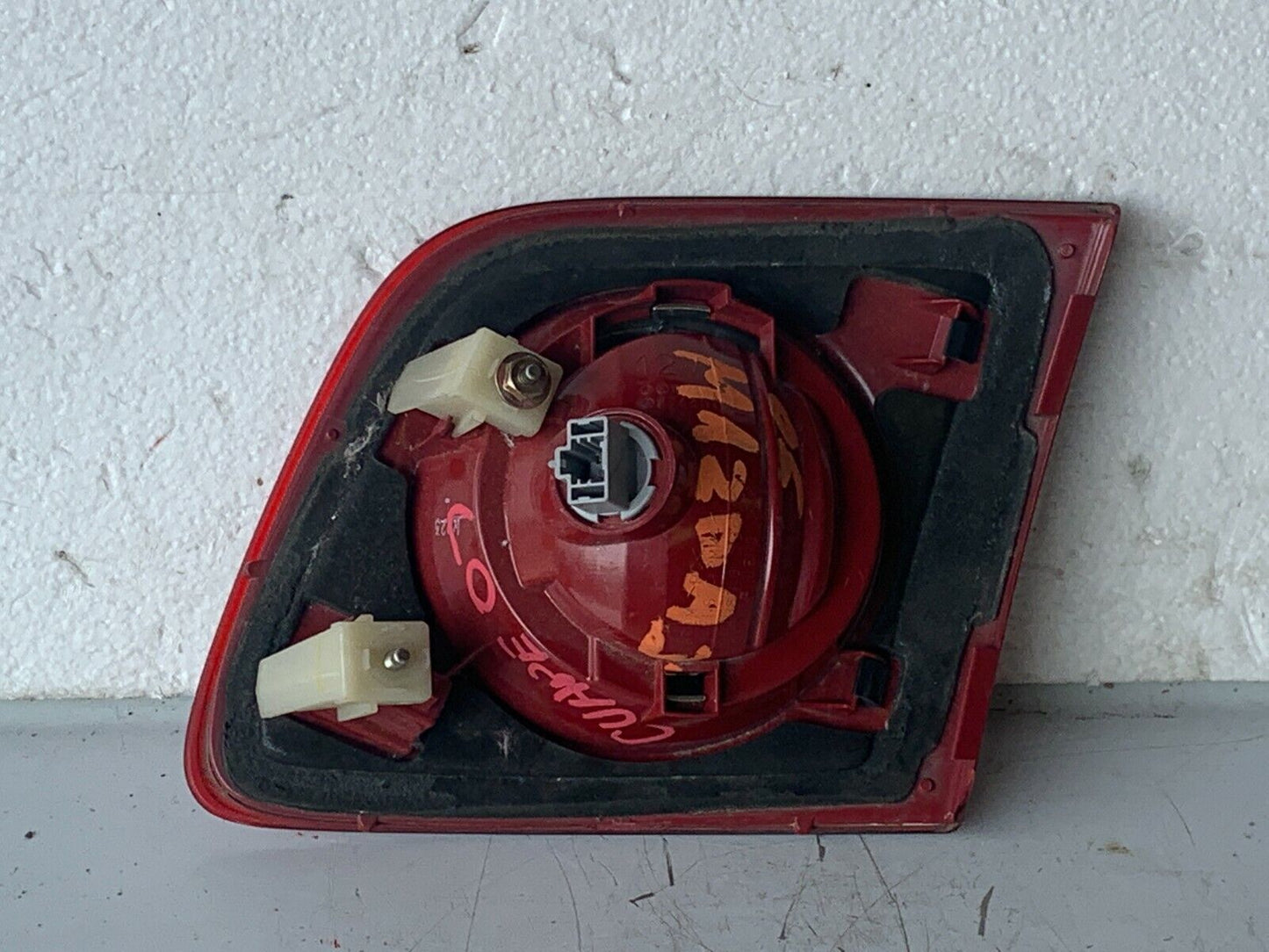 2005 Mazda 3 Tail Light Lamp Rear Left Driver Side LH LID OEM