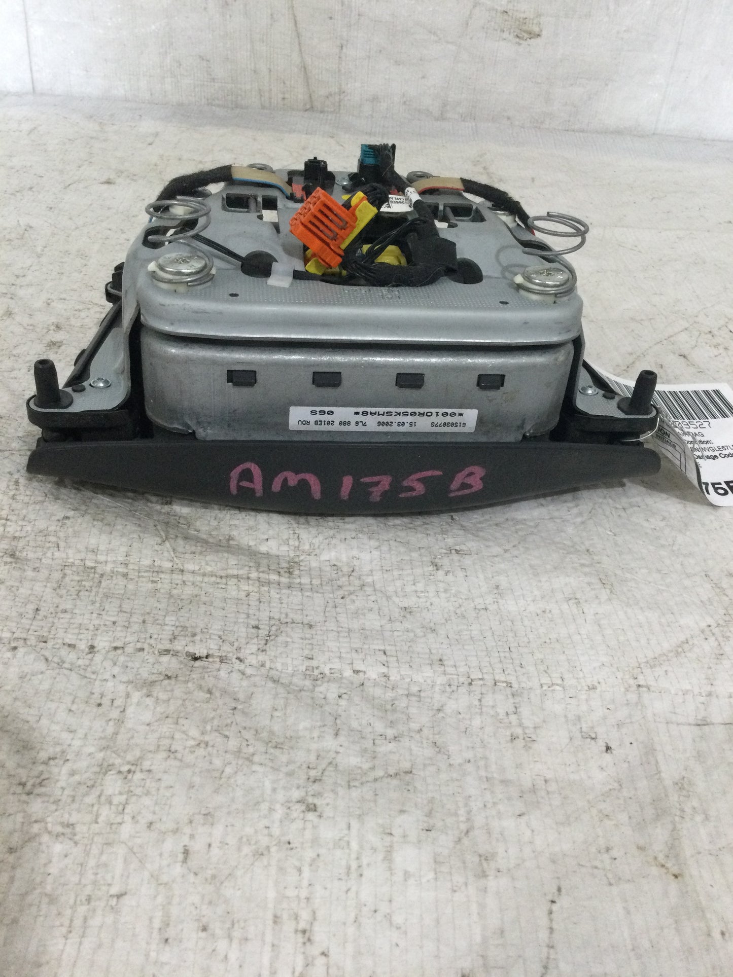 2007 VOLKSWAGEN TOUAREG STEERING WHEEL MULTIFUNCTIONAL SRS BAG OEM 7L6880201EB