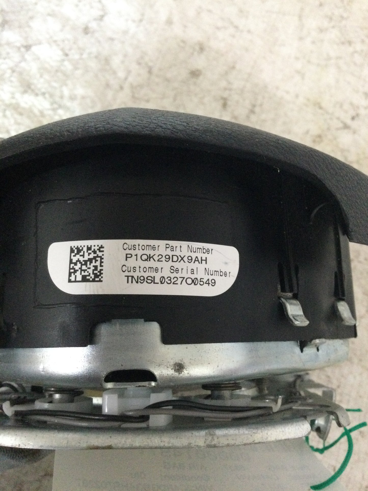 2017 Dodge Caravan Air Bag Driver Left Steering Wheel Mounted P/N:P1QK29DX9AH