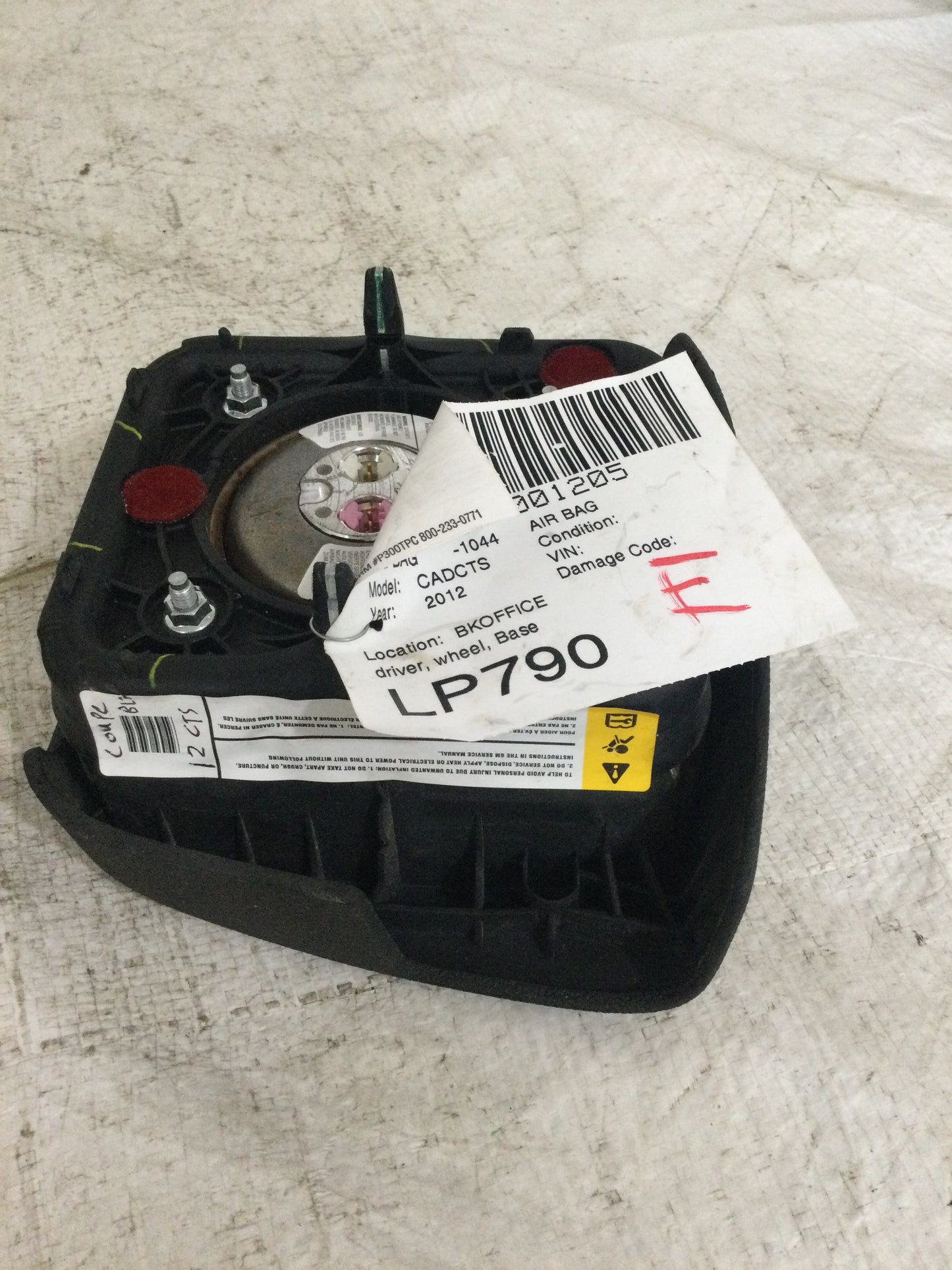 2012 CADILLAC CTS Driver Steering Wheel Airbag