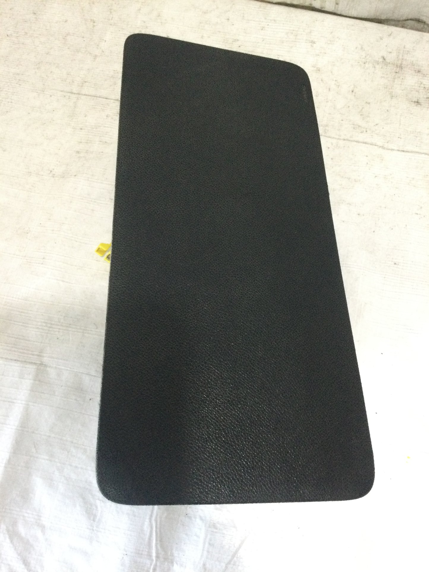 Silverado/Suburban/Yukon Front Right Side Dash,OEM, Part# 15852398