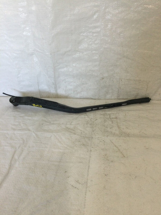 2011-2014 Chevrolet Silverado 1500 Right Passenger Windshield Wiper Arm OEM
