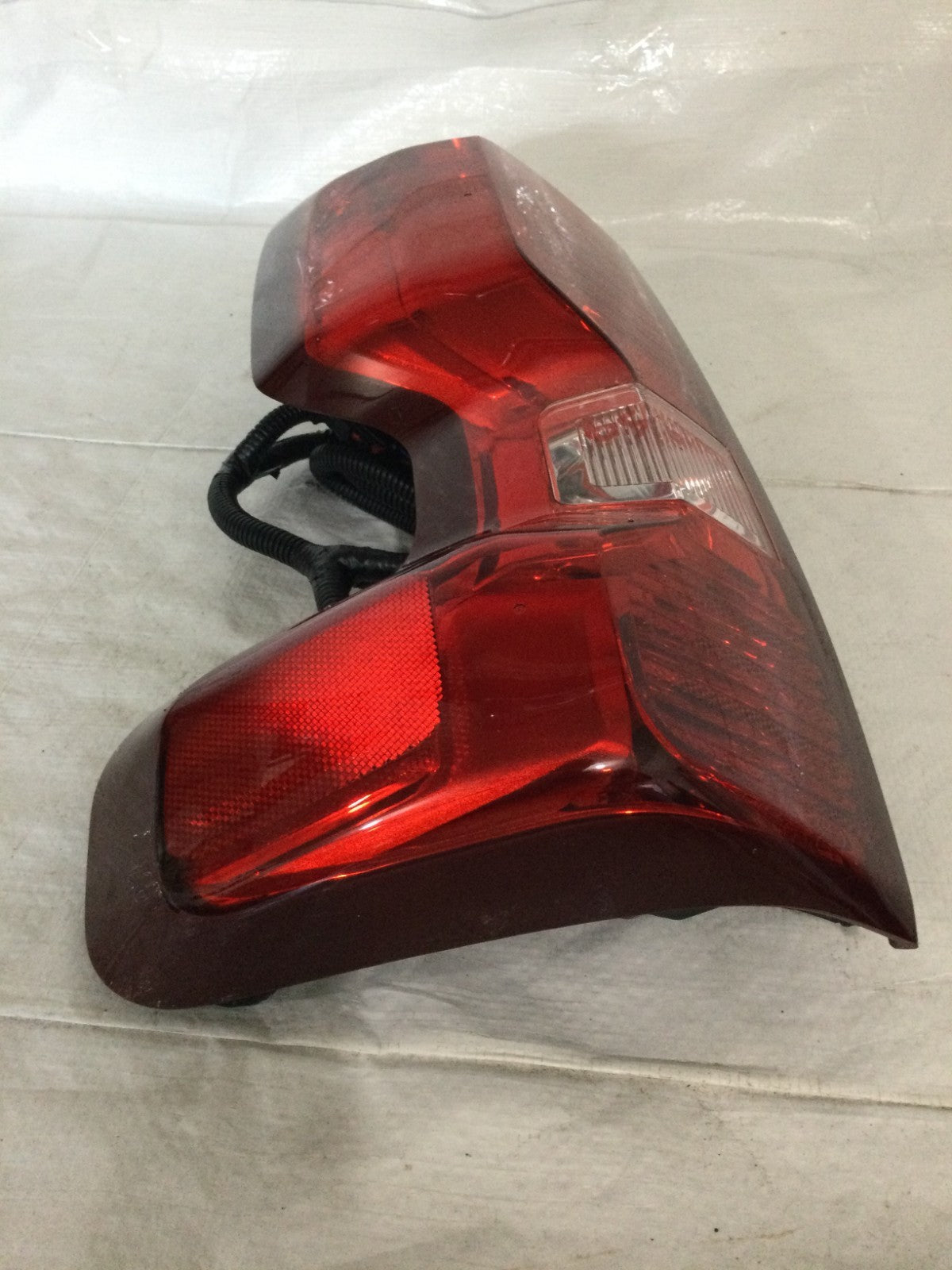 2019-2023 Chevy Silverado 1500 2500 3500 Right PASSENGER Side Tail Light