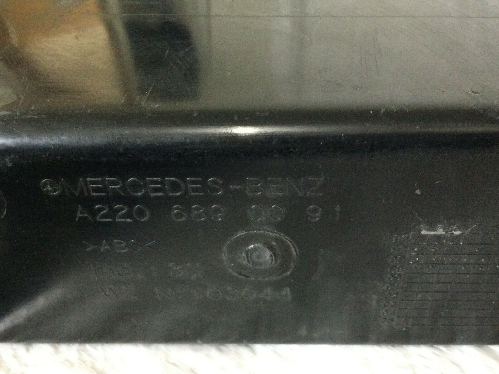 2004 Mercedes Benz S430 Dashboard Glove Box Storage Compartment W/O LID OEM