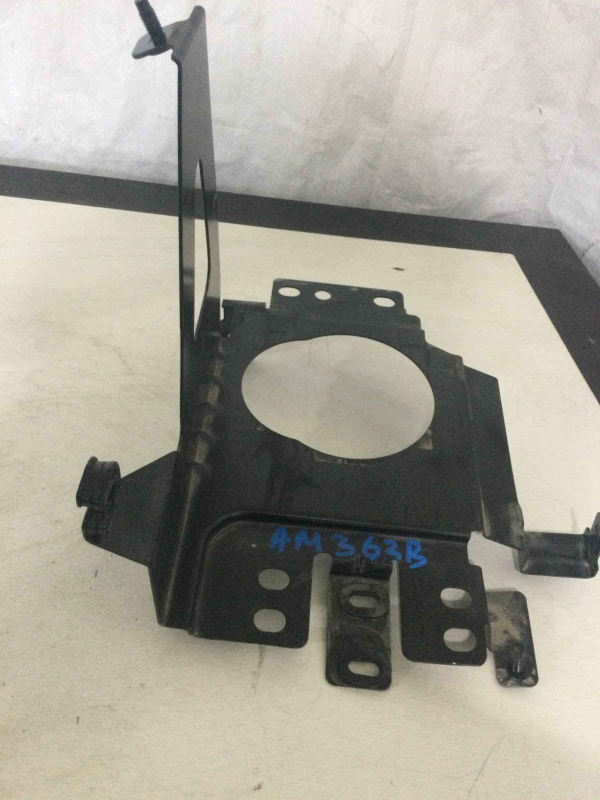 2024 Nissan Rogue 1.5L Battery Tray OEM