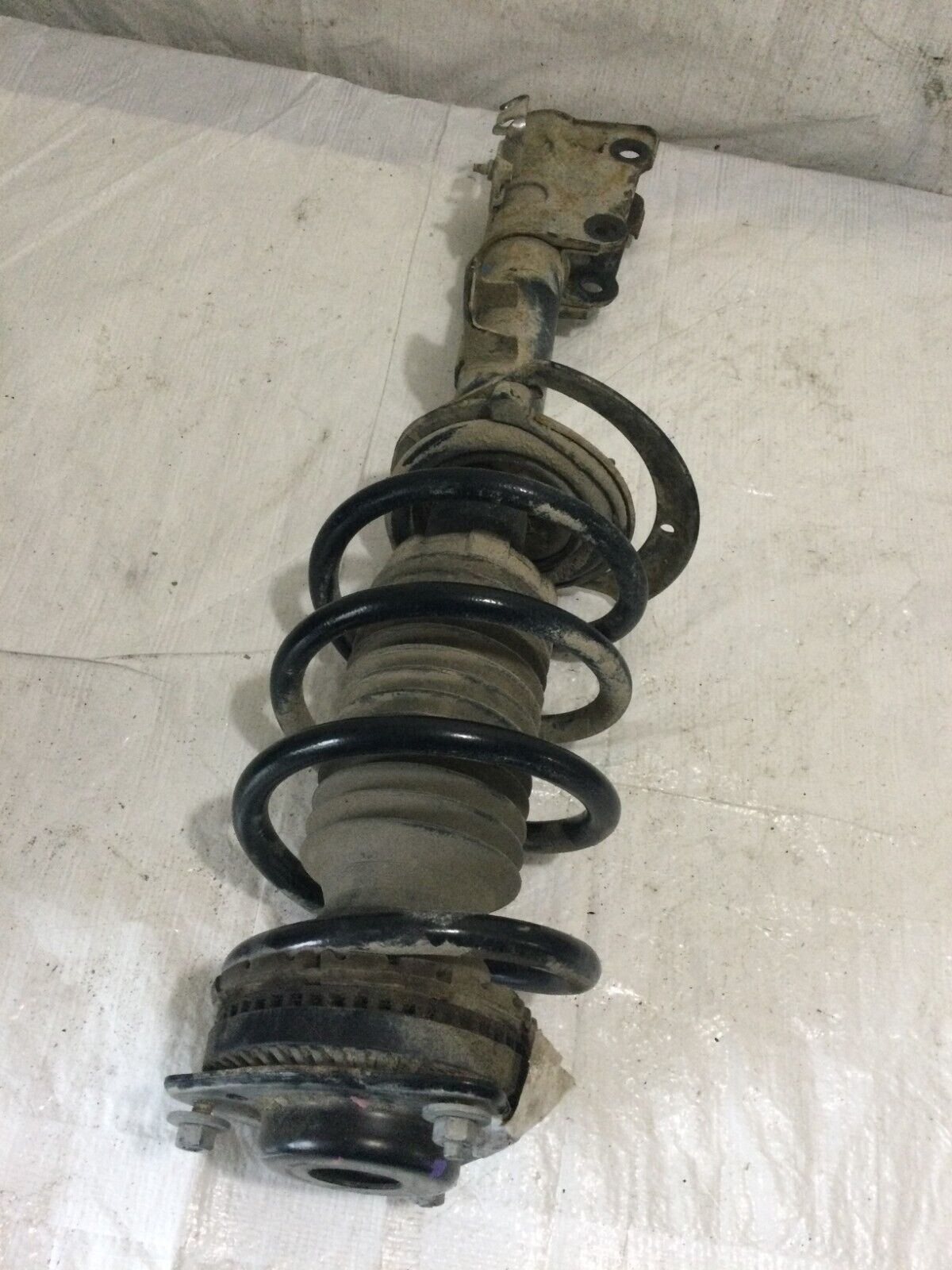 2020 Dodge Grand Caravan Front Right Shock Strut Assembly OEM